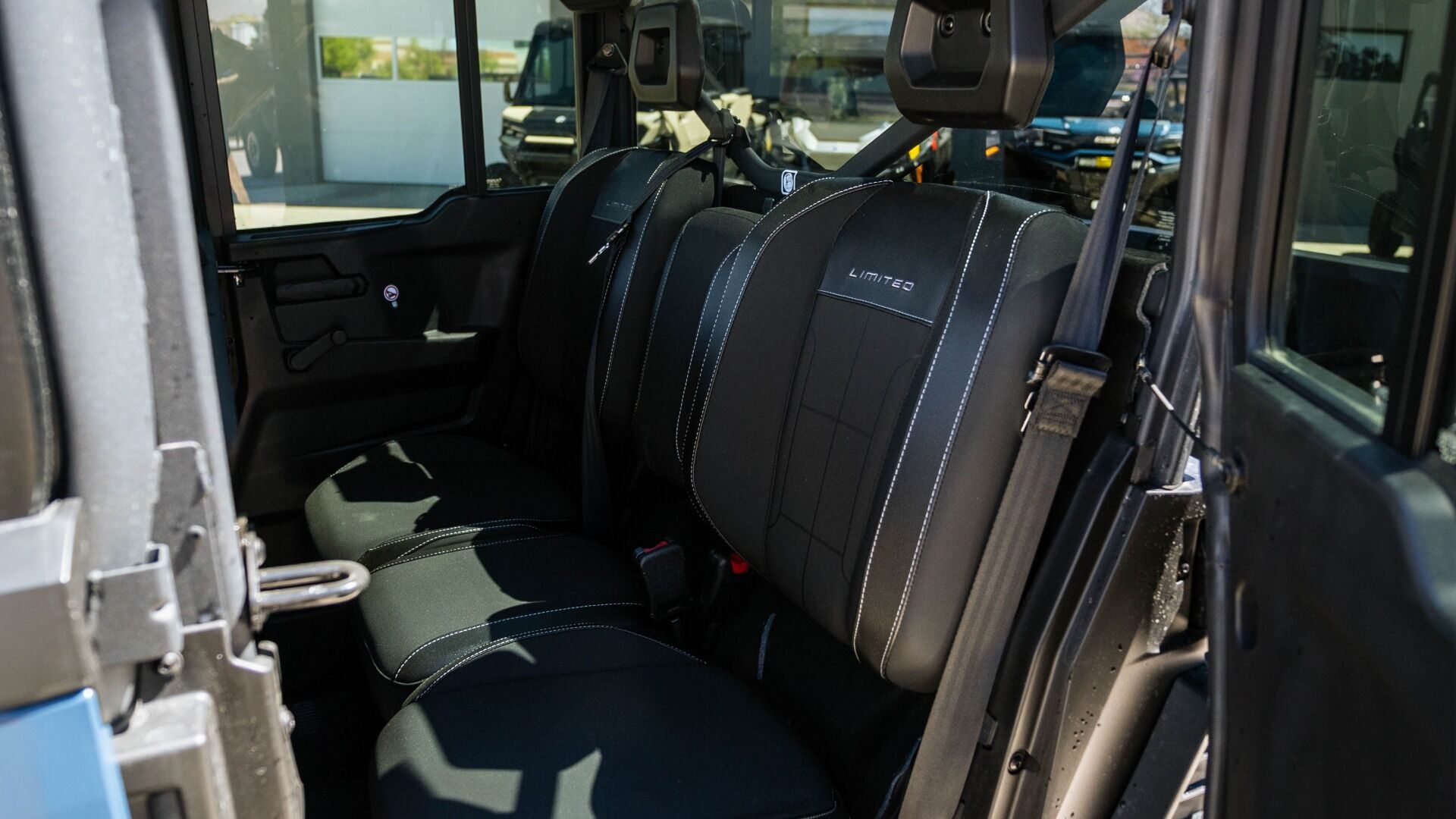 2026 CAN AM SSV DEF MAX LTD 65 HD11 BE - Image 10