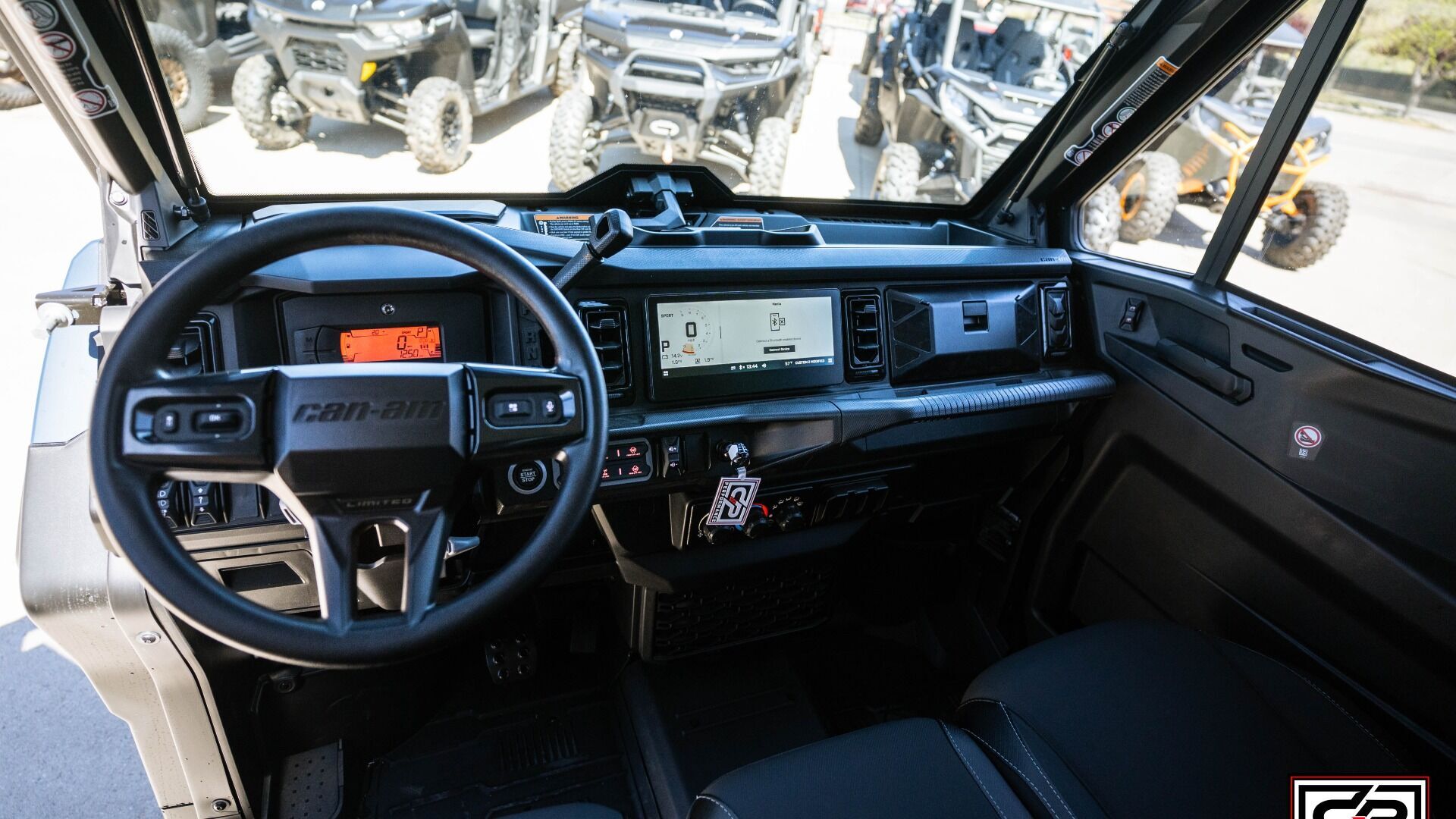 2026 CAN AM SSV DEF MAX LTD 65 HD11 BE - Image 14