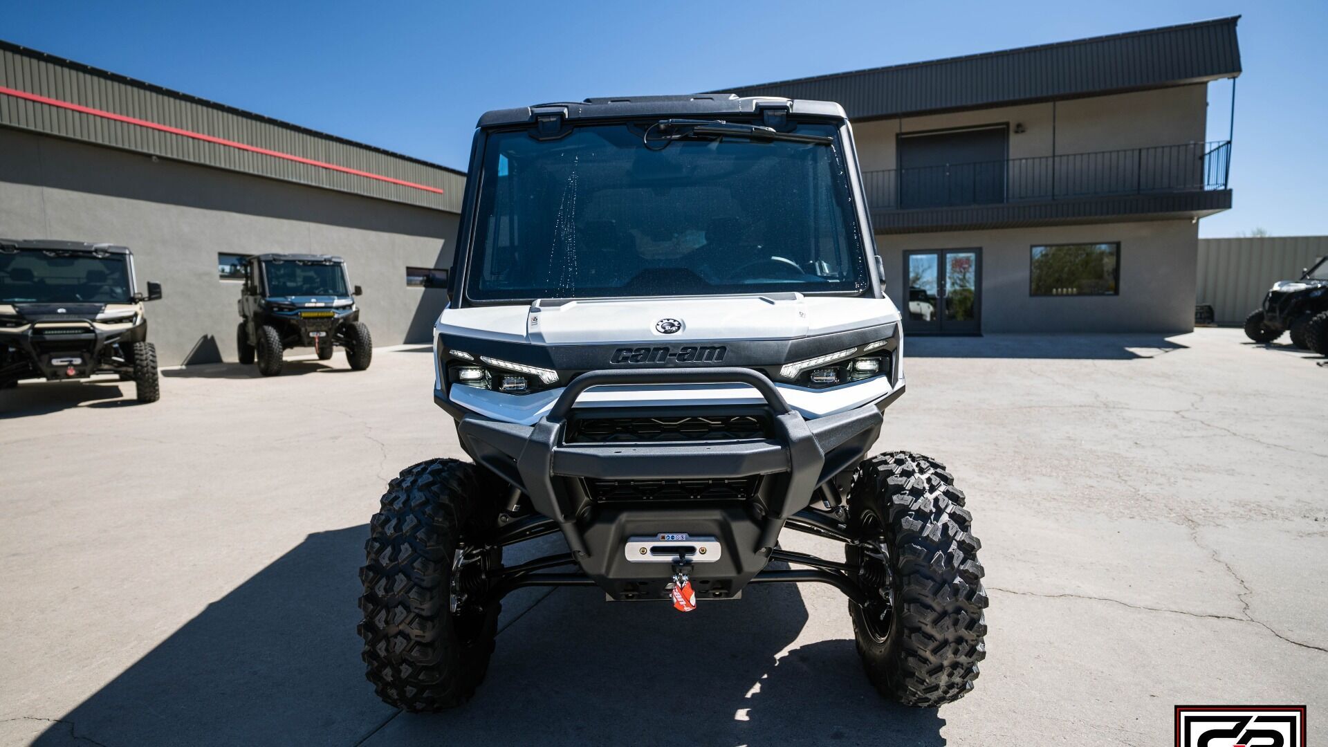 2026 CAN AM SSV DEF MAX LTD 65 HD11 WH - Image 7