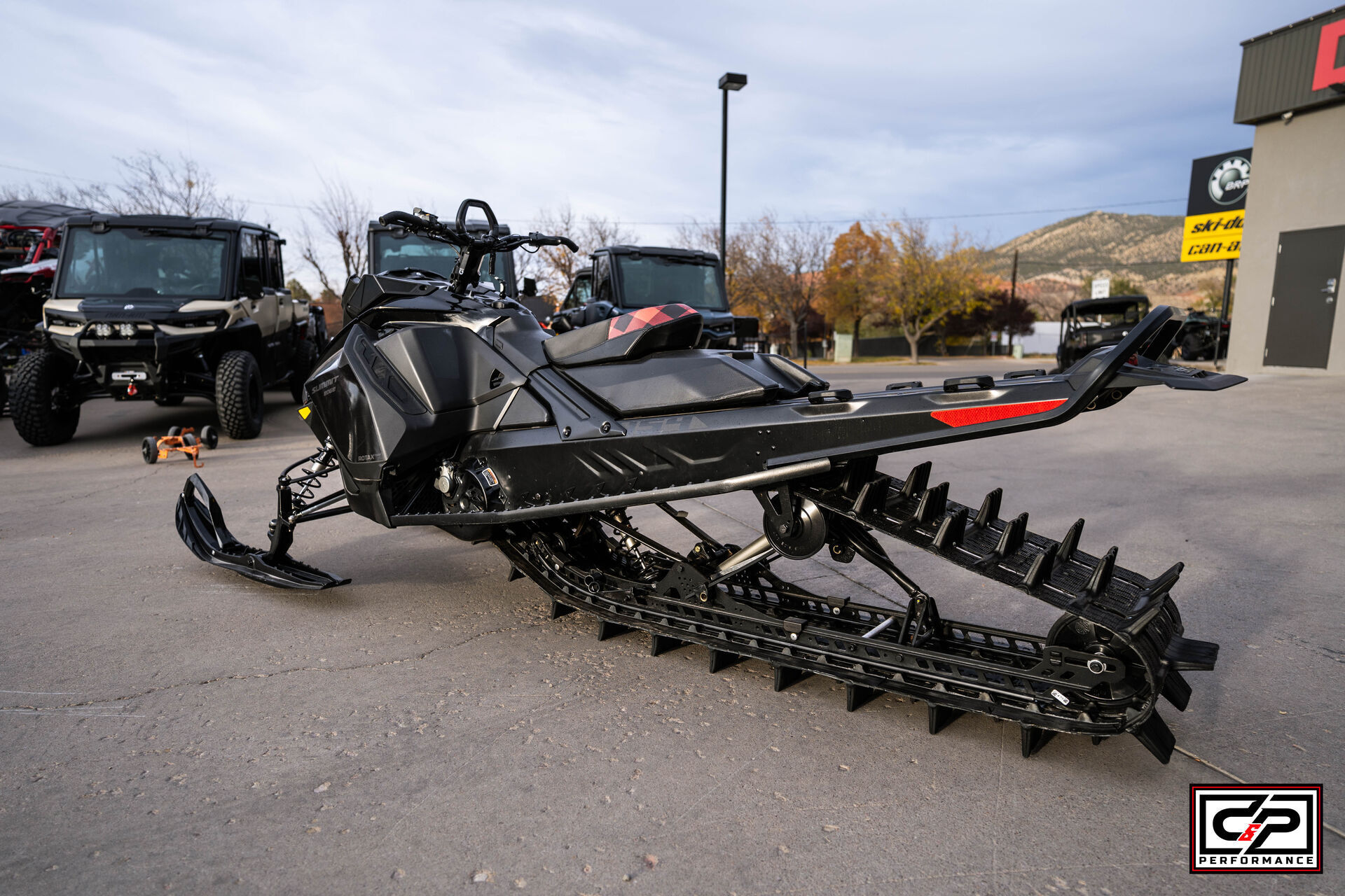 2022 SKI DOO SM SUM ED 850 S BK HAC 154 3.0PLF 22 850 E-TEC® - Image 3