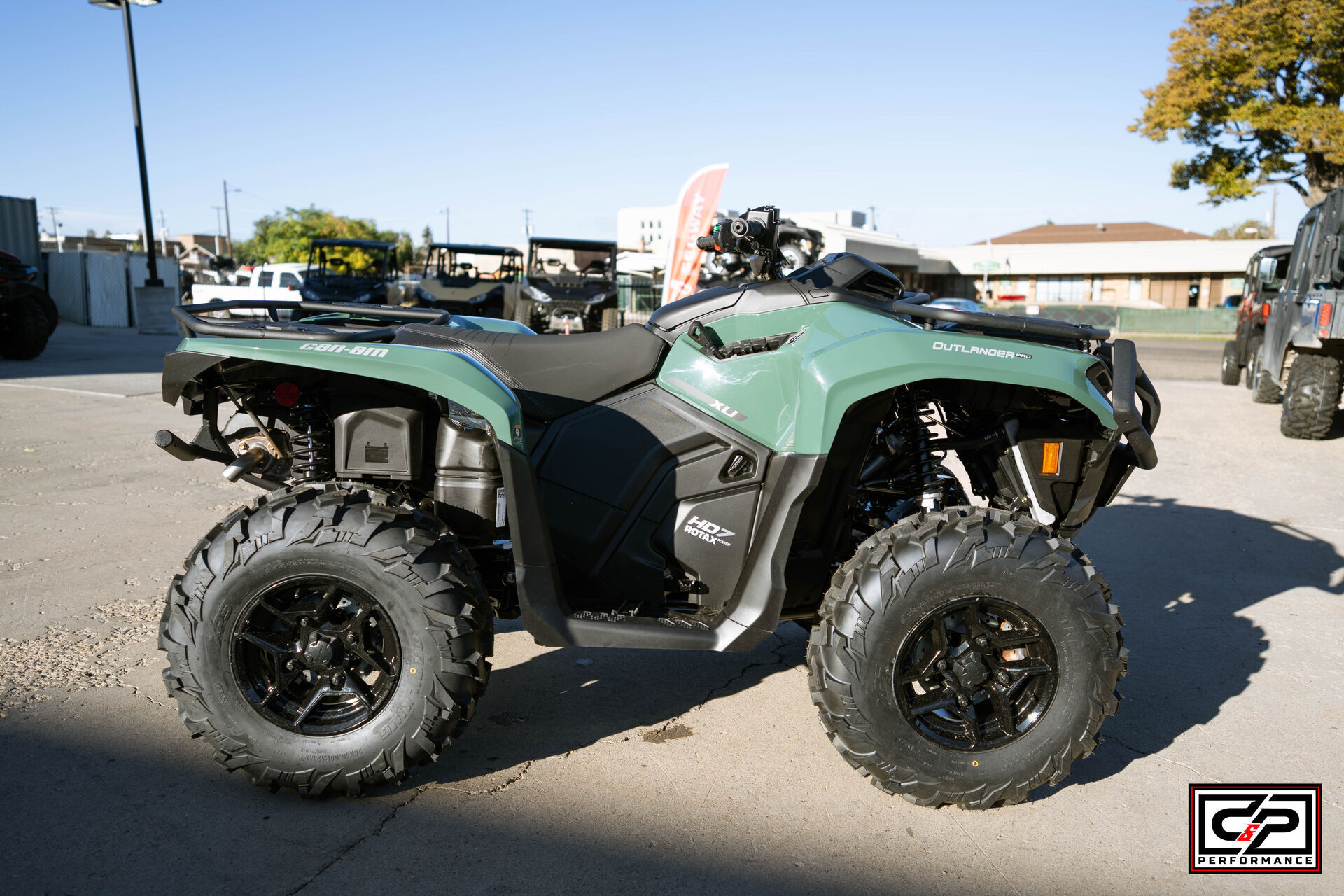 2026 CAN AM ATV OUTL PRO XU HD7 GN 26 - Image 6