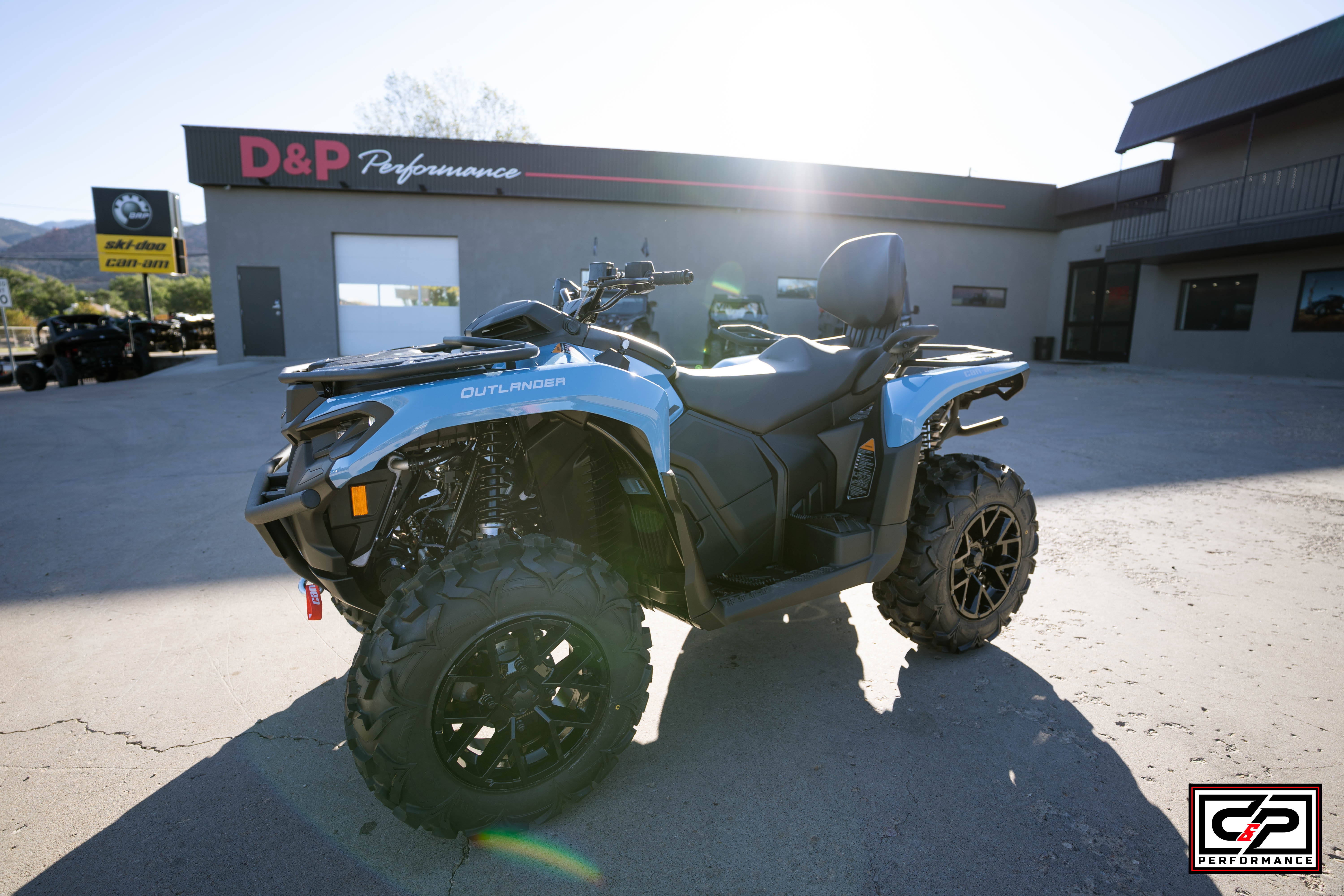 2026 CAN AM ATV OUTL MAX XT 700 BE 26