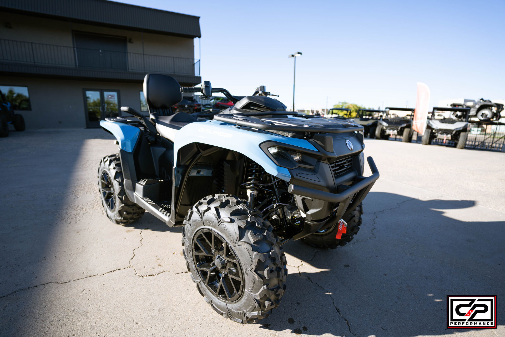 2026 CAN AM ATV OUTL MAX XT 700 BE 26 - Image 8