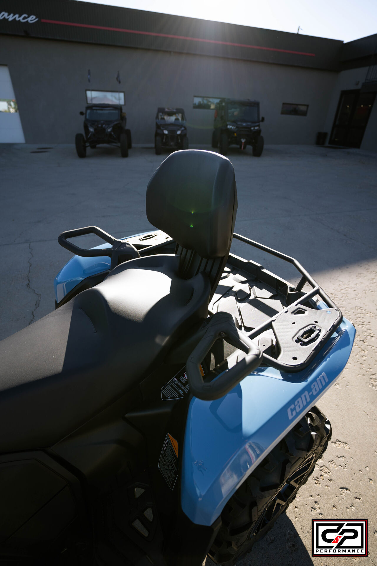 2026 CAN AM ATV OUTL MAX XT 700 BE 26 - Image 9