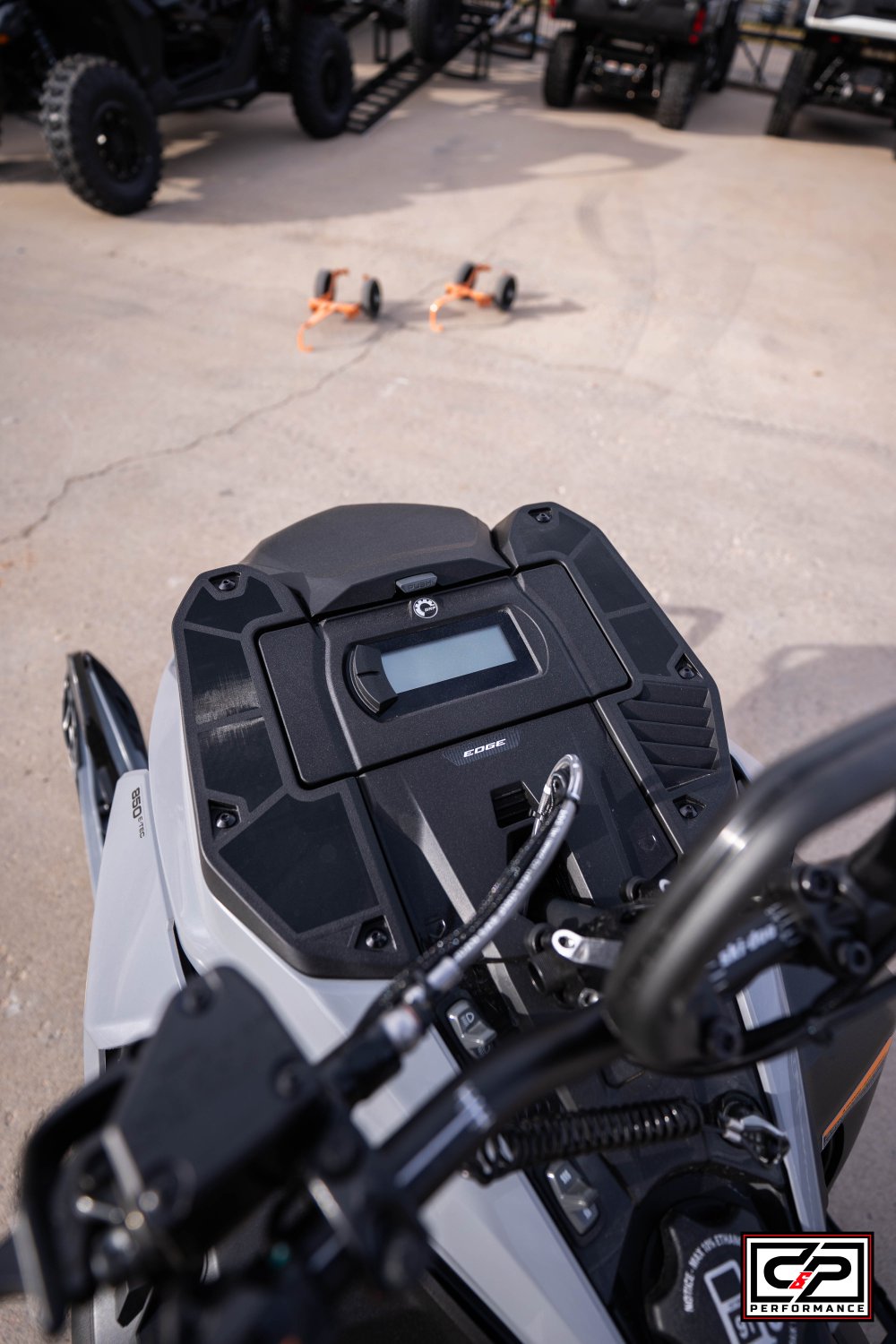 2026 SKI DOO SUMMIT EDGE 154 850 E-TECH 2.5" SHOT - Image 8