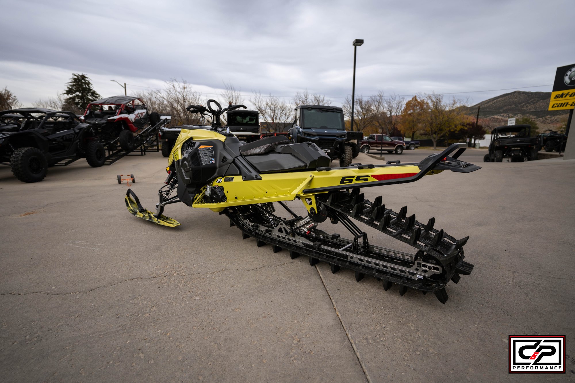 2025 SKI DOO FREERIDE 165 850 E-TECH TURBO R 3.0" SHOT 10.25" - Image 3
