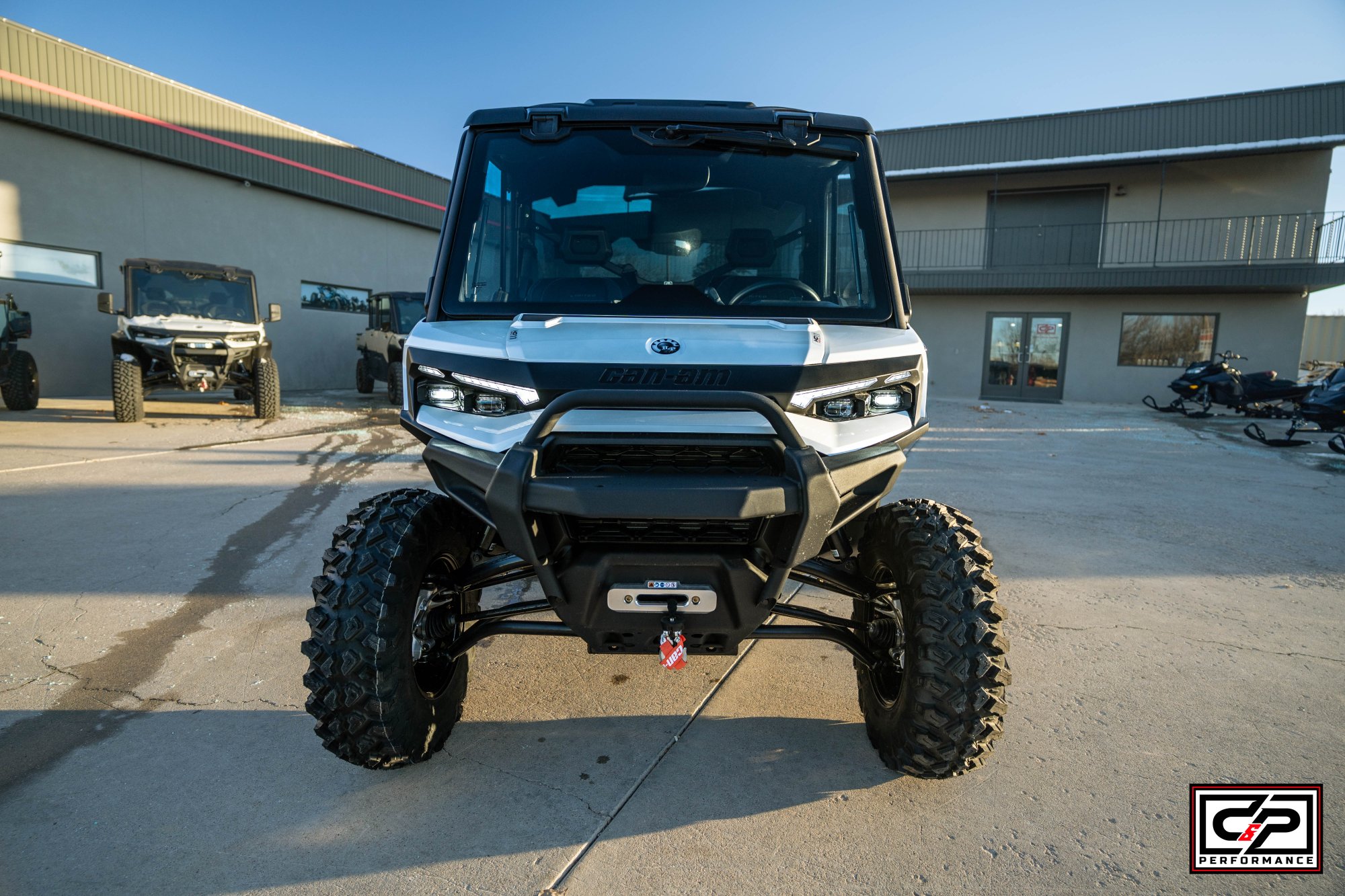 2026 CAN AM SSV DEF LTD 65 HD11 WH HB 26 - Image 7
