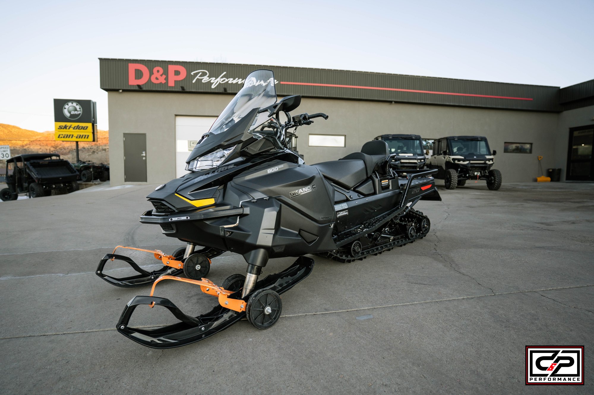 2026 SKI DOO SKANDIC LE 20" 900 ACE 1.5"