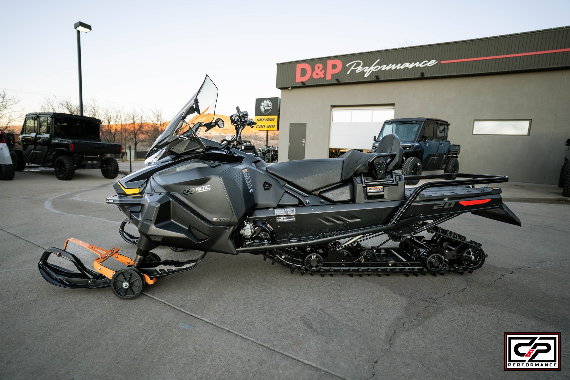 2026 SKI DOO SKANDIC LE 20" 900 ACE 1.5" - Image 2