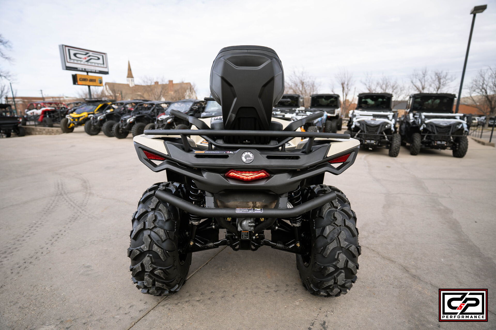 2026 CAN AM ATV OUTL MAX PRO XU HD7 TN 26 - Image 4