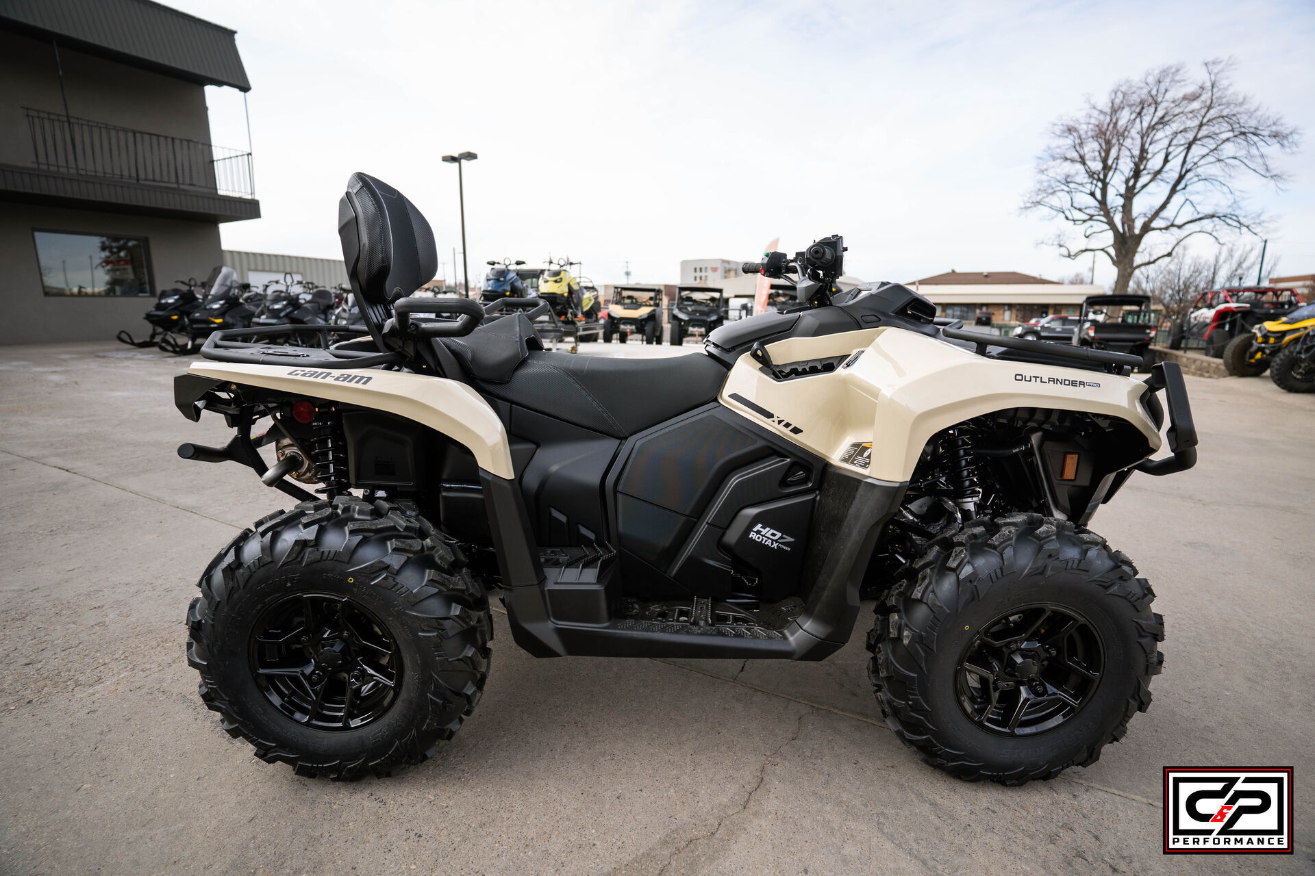 2026 CAN AM ATV OUTL MAX PRO XU HD7 TN 26 - Image 6