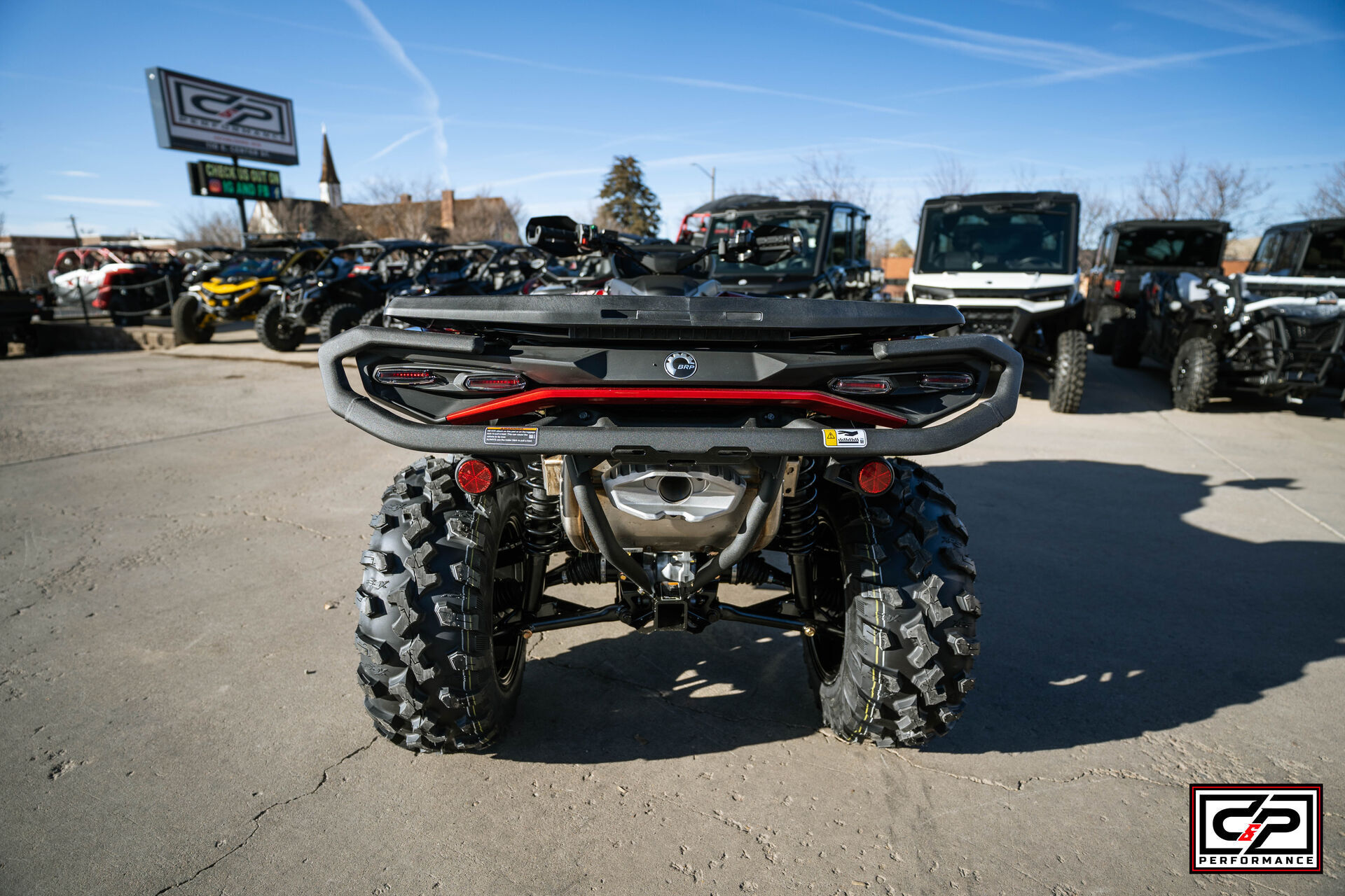 2026 CAN AM ATV OUTL XT 1000R RD 26 - Image 4