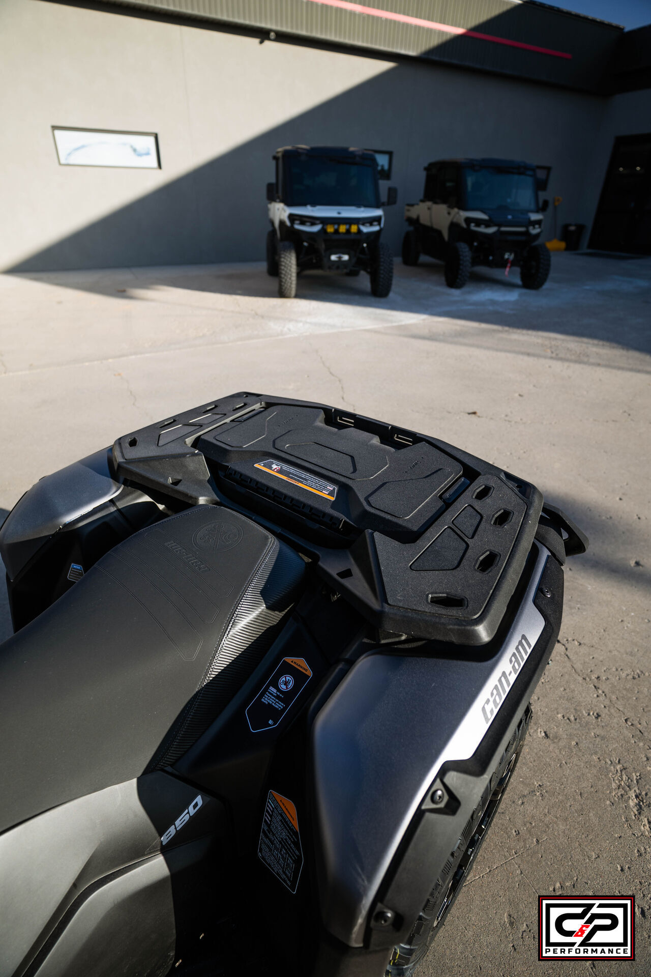 2026 CAN AM ATV OUTL XT 850 GY 26 - Image 9