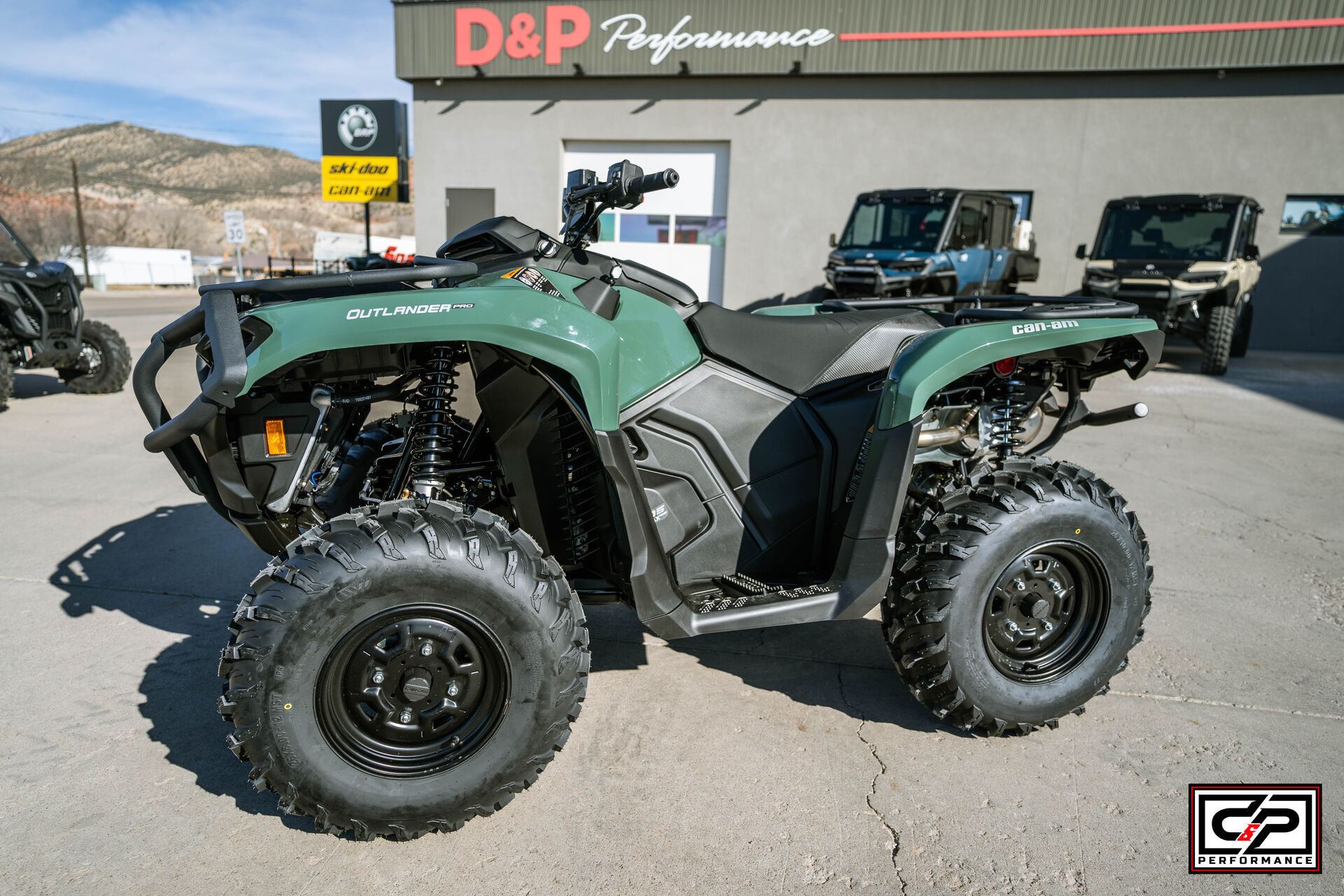 2026 CAN AM ATV OUTL PRO HD5 GN 26 500 NON DPS - Image 2