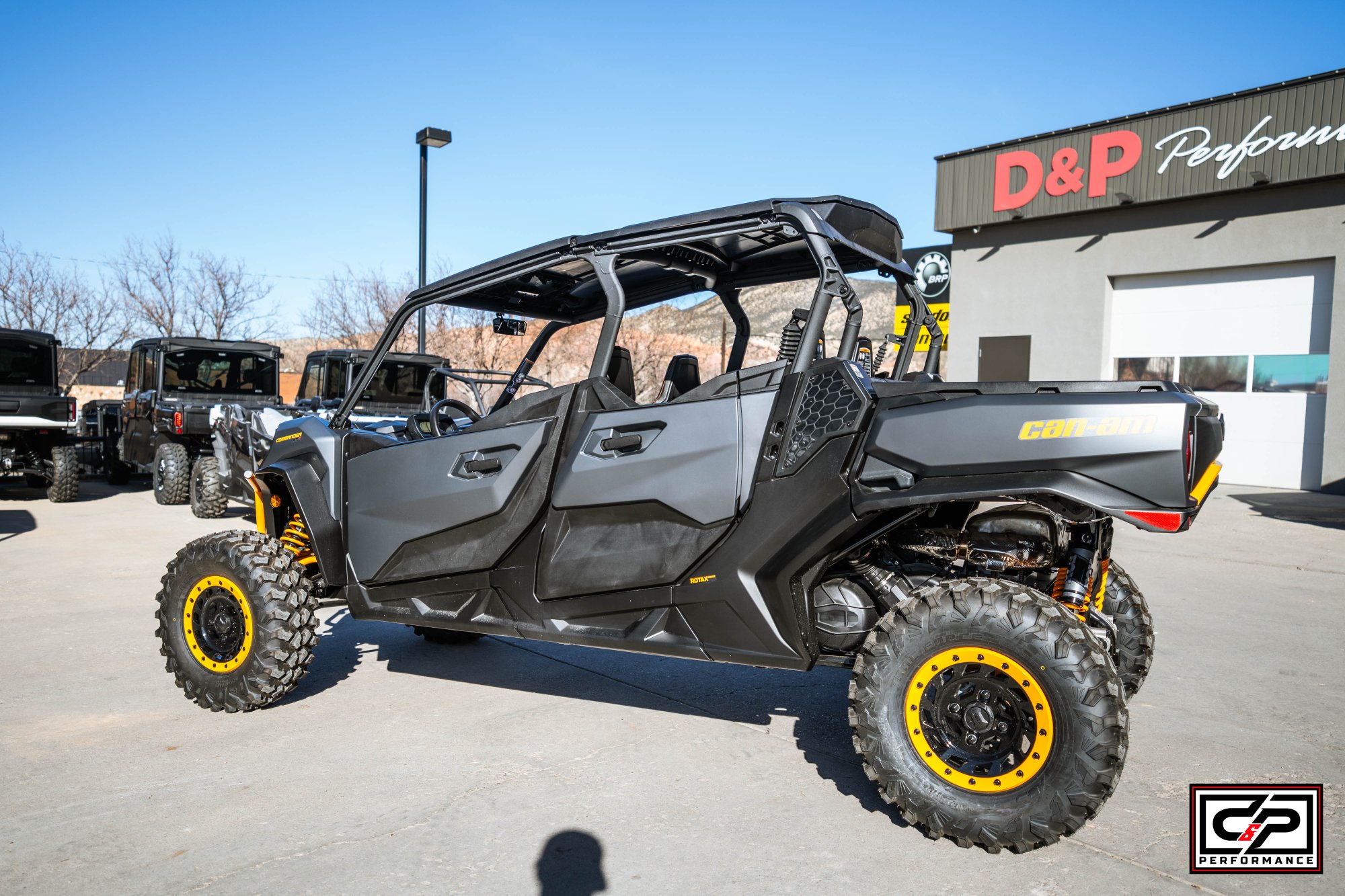 2026 CAN AM SSV COM MAX XTP 64 1000R GY 26 XT-P - Image 3