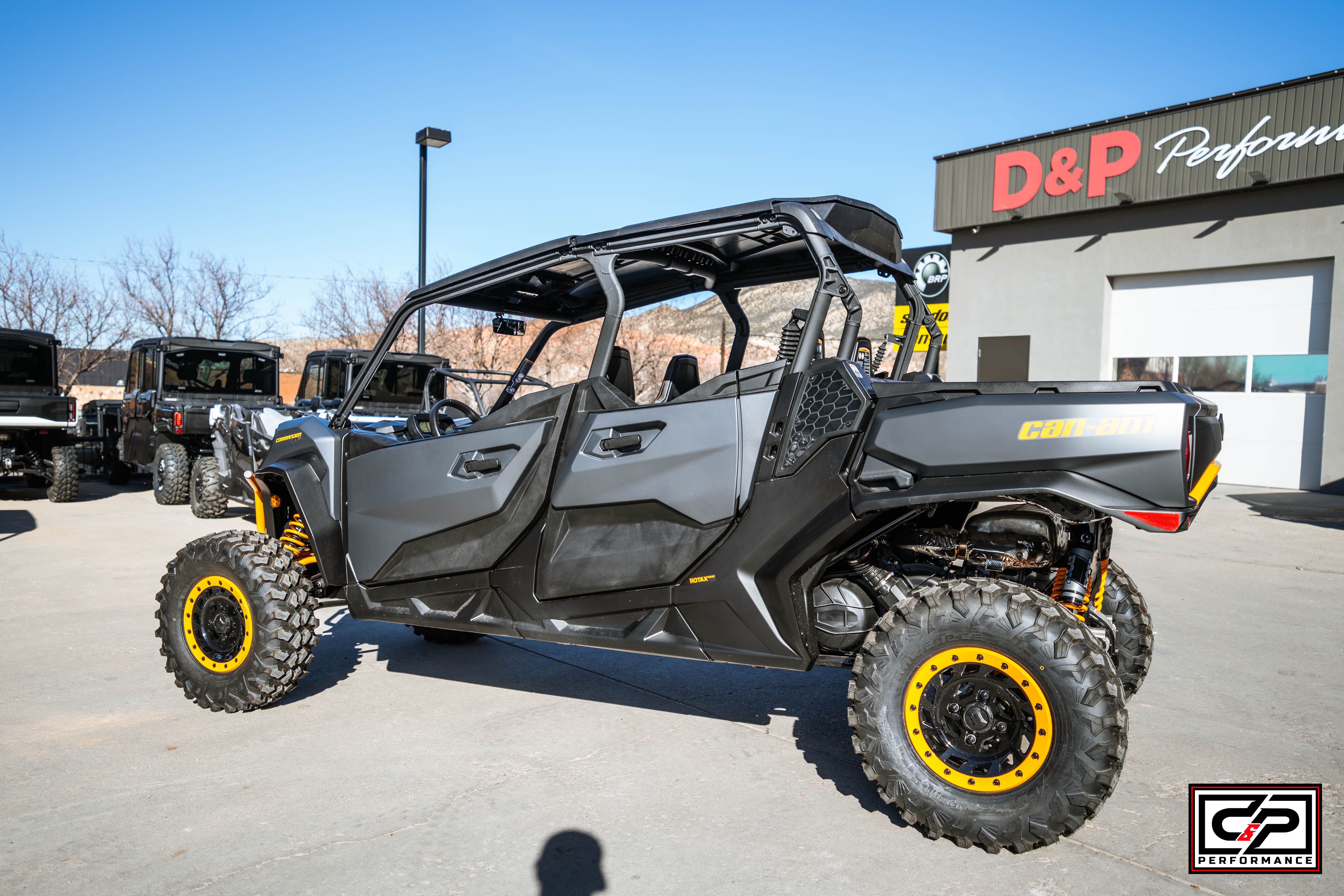 2026 CAN AM SSV COM MAX XTP 64 1000R GY 26 XT-P - Image 4