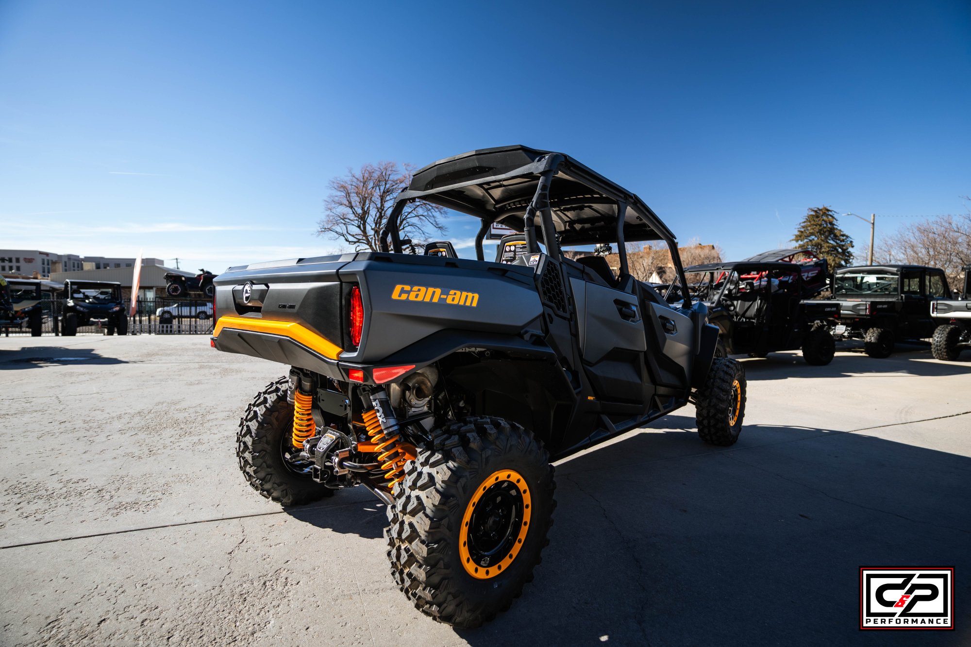 2026 CAN AM SSV COM MAX XTP 64 1000R GY 26 XT-P - Image 5