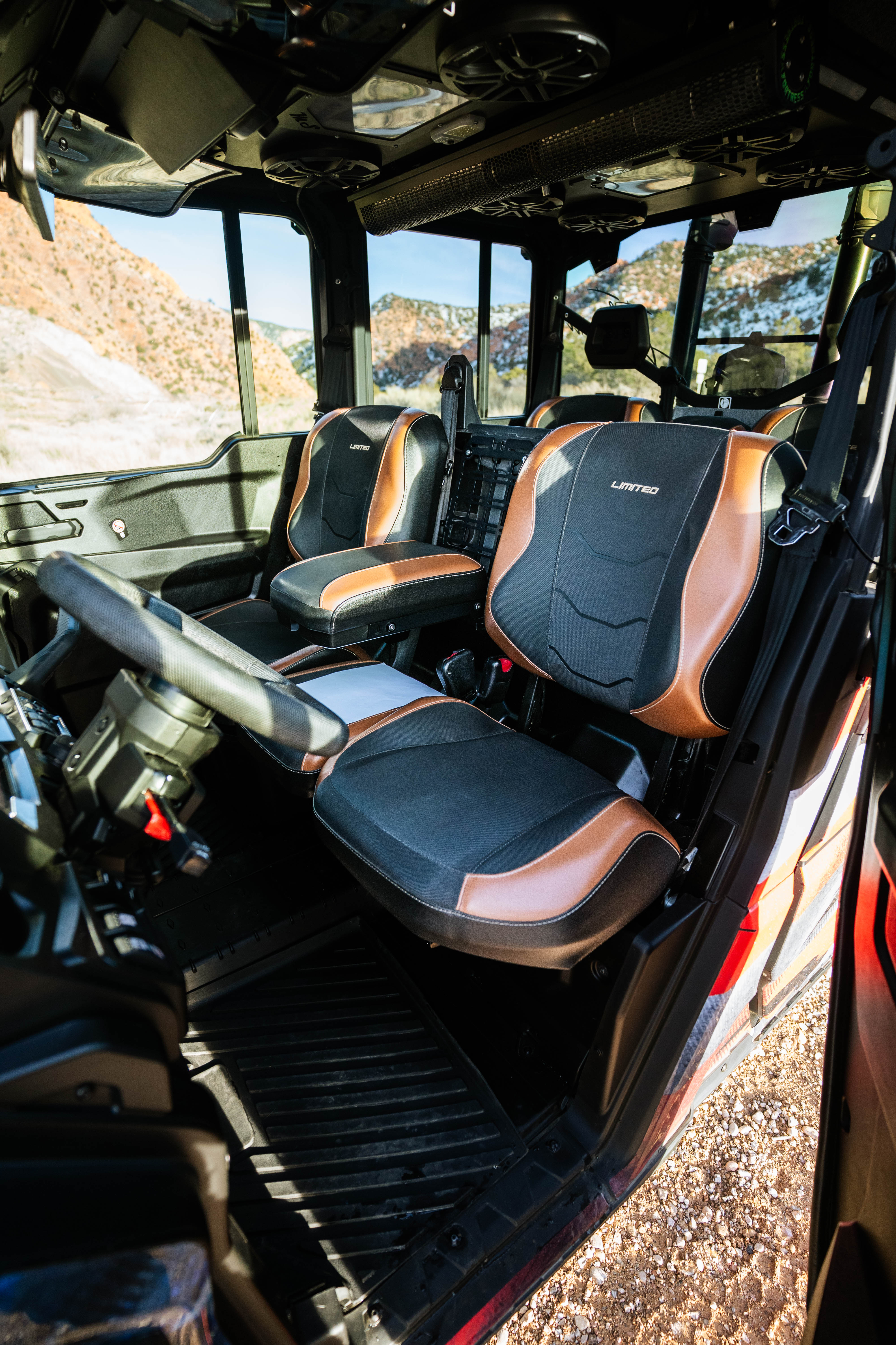 2023 Can-Am Defender MAX Limited HD10 Defender Limited - Image 16