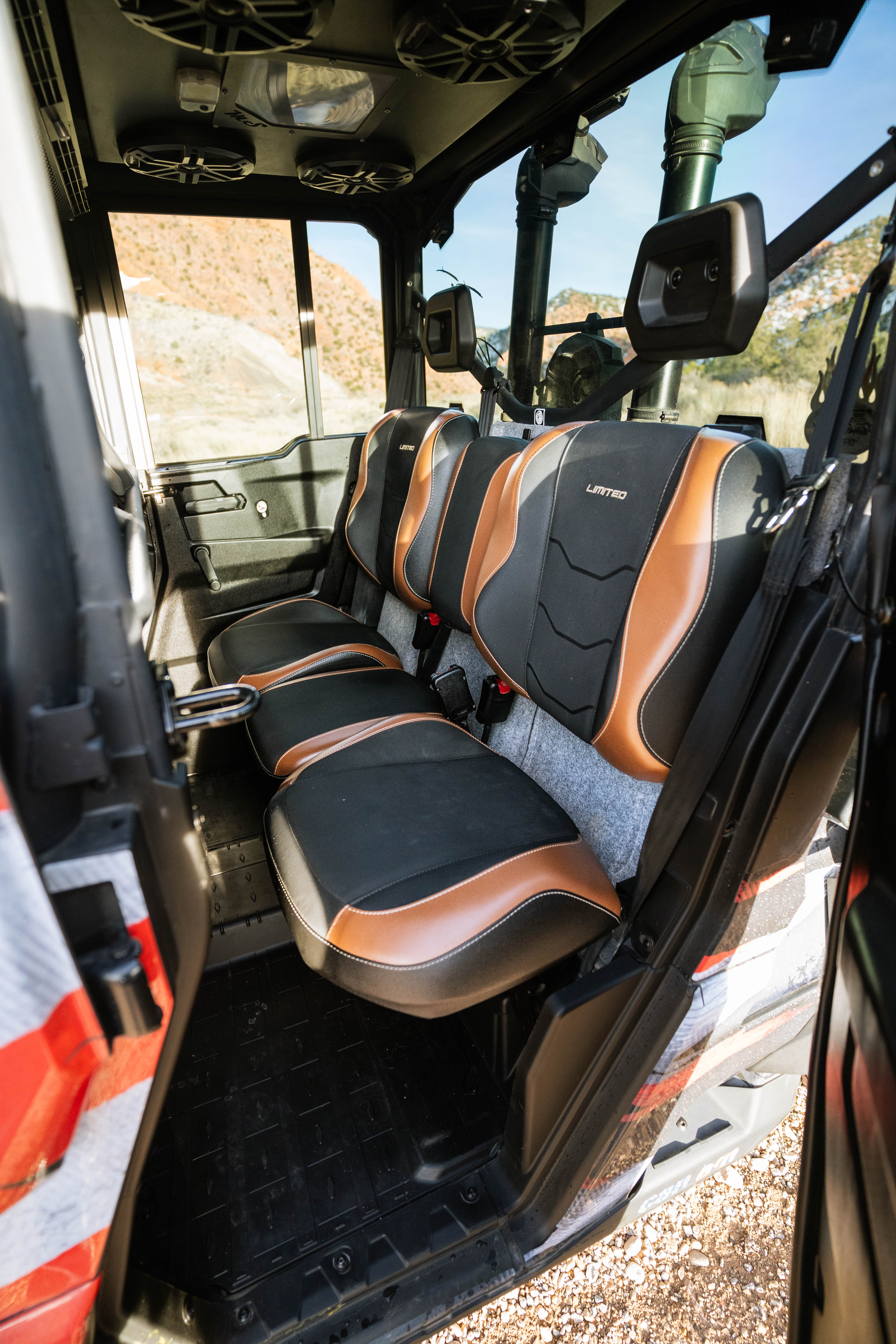 2023 Can-Am Defender MAX Limited HD10 Defender Limited - Image 17