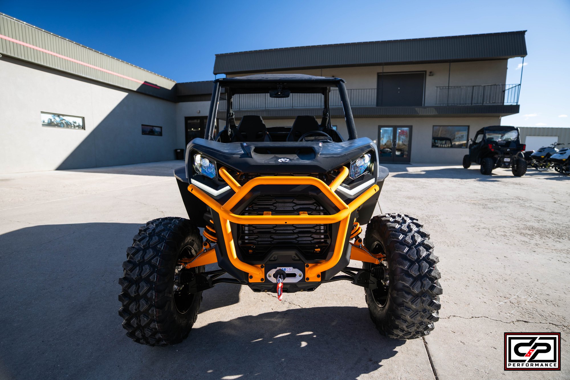 2026 CAN AM SSV COM XTP 64 1000R GY 26 XT-P - Image 8