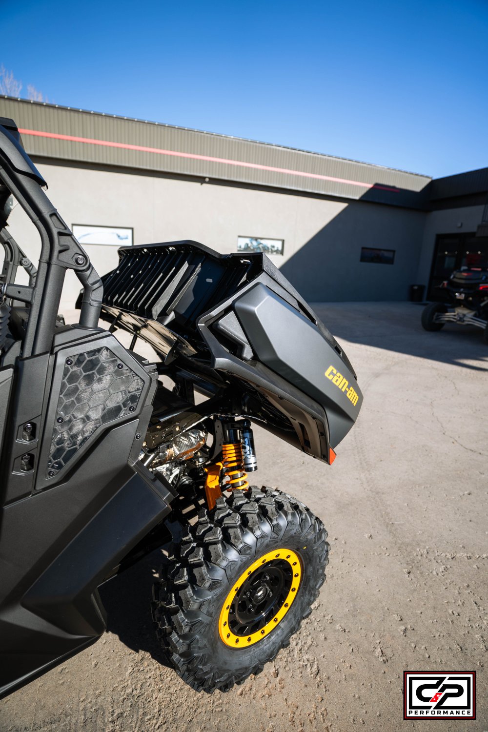 2026 CAN AM SSV COM XTP 64 1000R GY 26 XT-P - Image 10
