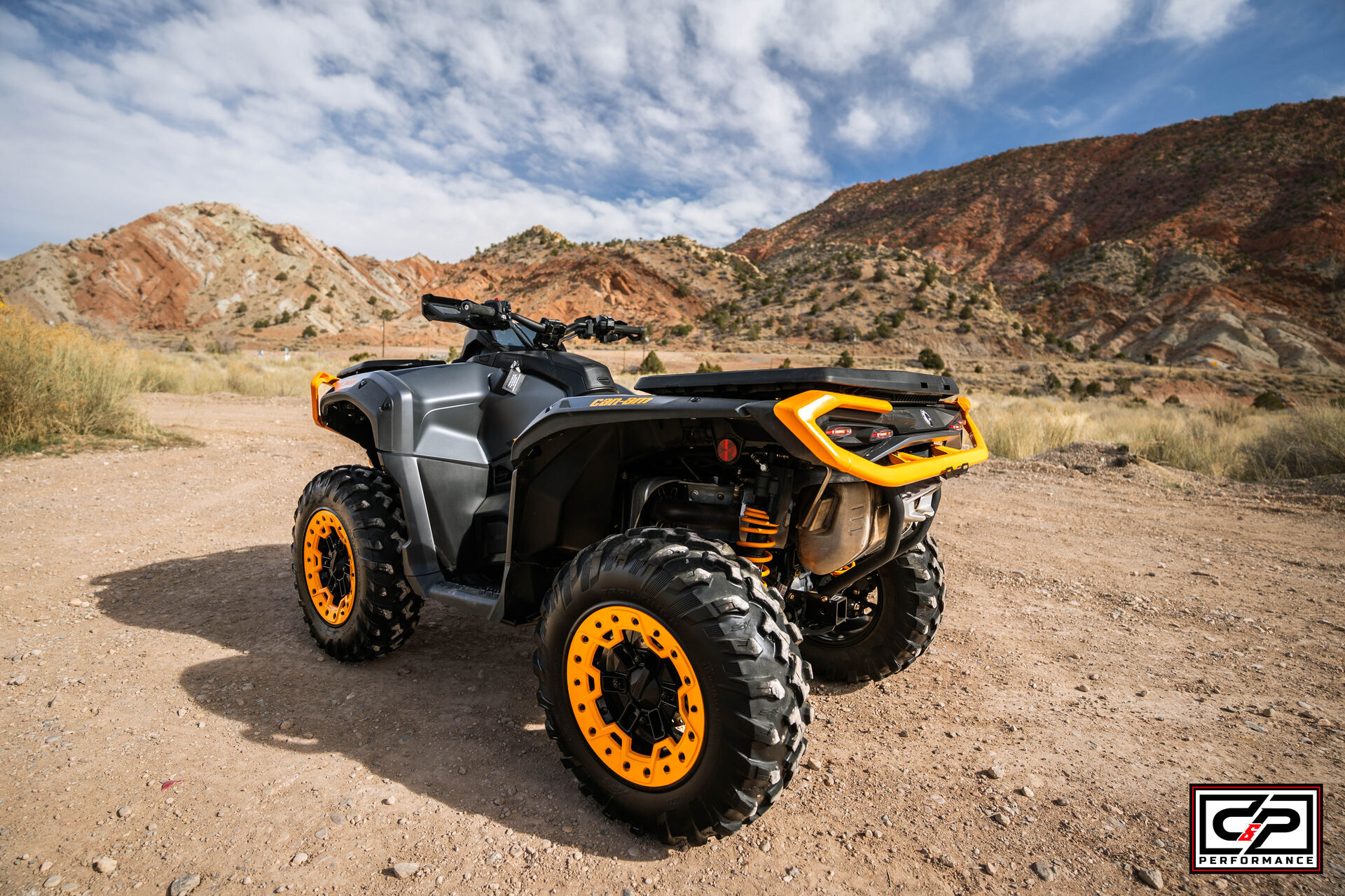 2026 CAN AM ATV OUTL XTP 1000R GY SAS 26 - Image 3