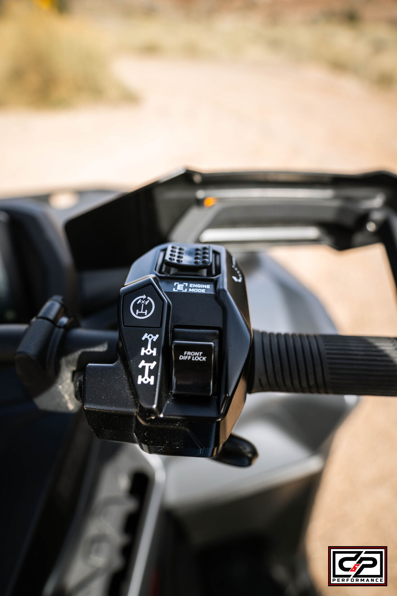 2026 CAN AM ATV OUTL XTP 1000R GY SAS 26 - Image 13