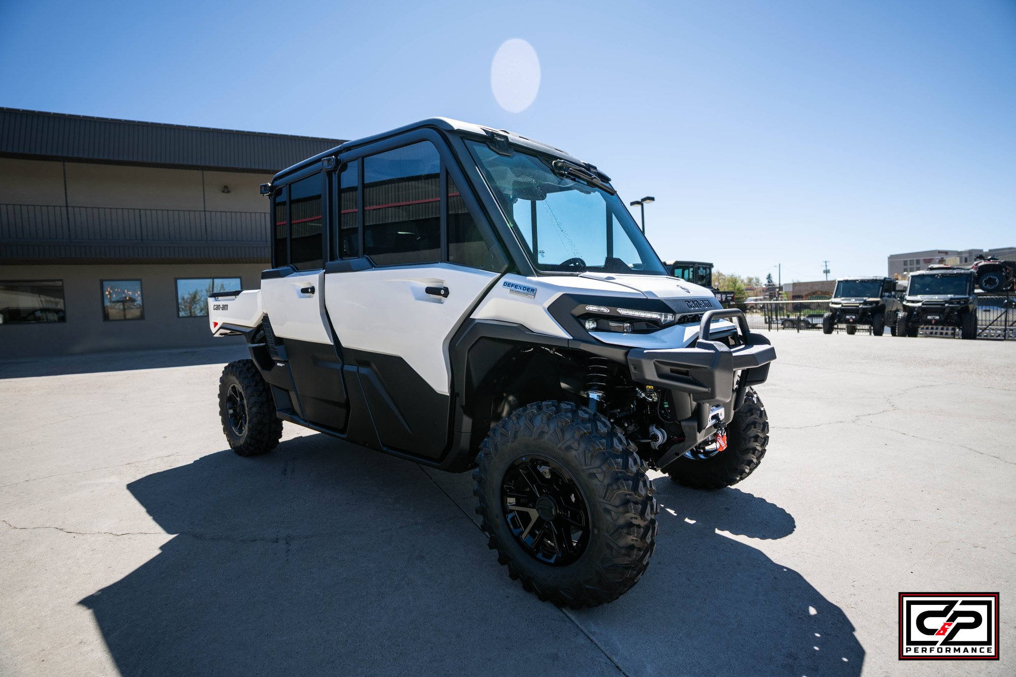 2026 CAN AM SSV DEF MAX LTD 65 HD11 WH HB 26 - Image 7