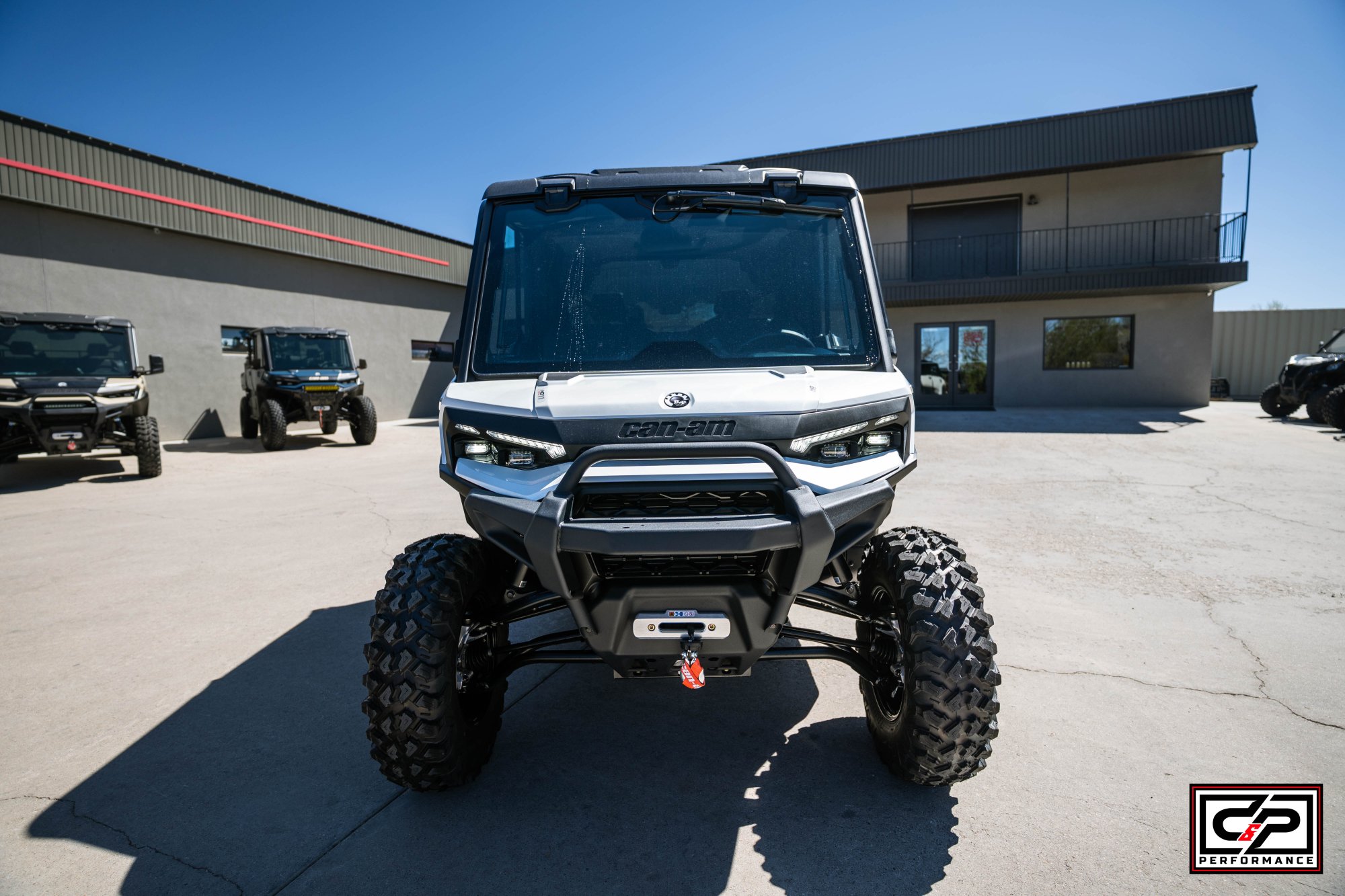 2026 CAN AM SSV DEF MAX LTD 65 HD11 WH HB 26 - Image 8