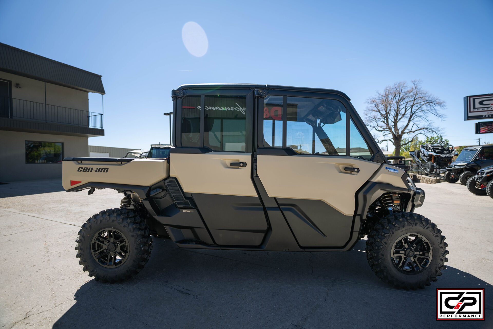 2026 CAN AM SSV DEF MAX LTD 65 HD11 TN - Image 6