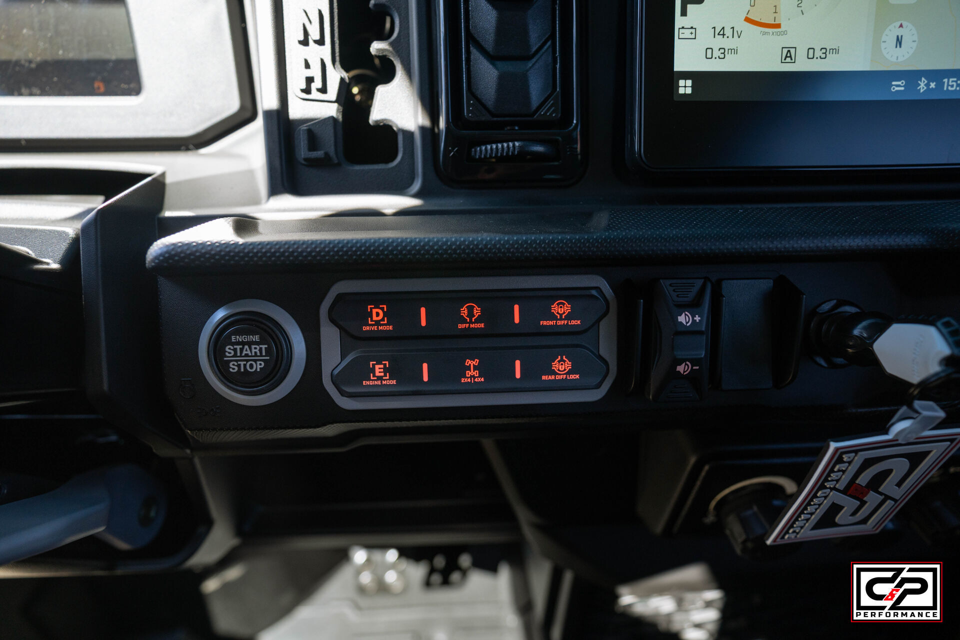 2026 CAN AM SSV DEF MAX LTD 65 HD11 TN - Image 15