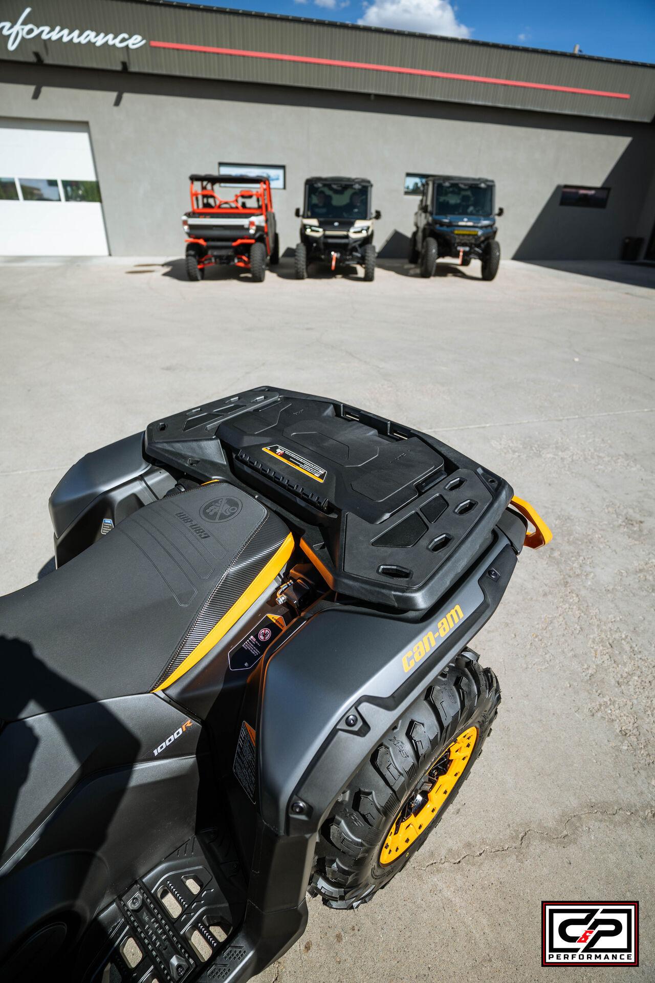 2026 CAN AM ATV OUTL XTP 1000R GY SAS 26 - Image 10