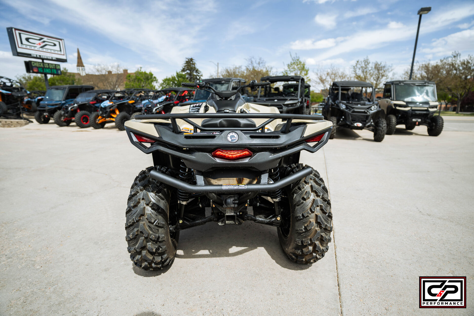 2026 CAN AM ATV OUTL PRO HD7 TN 26 DPS 700 - Image 4