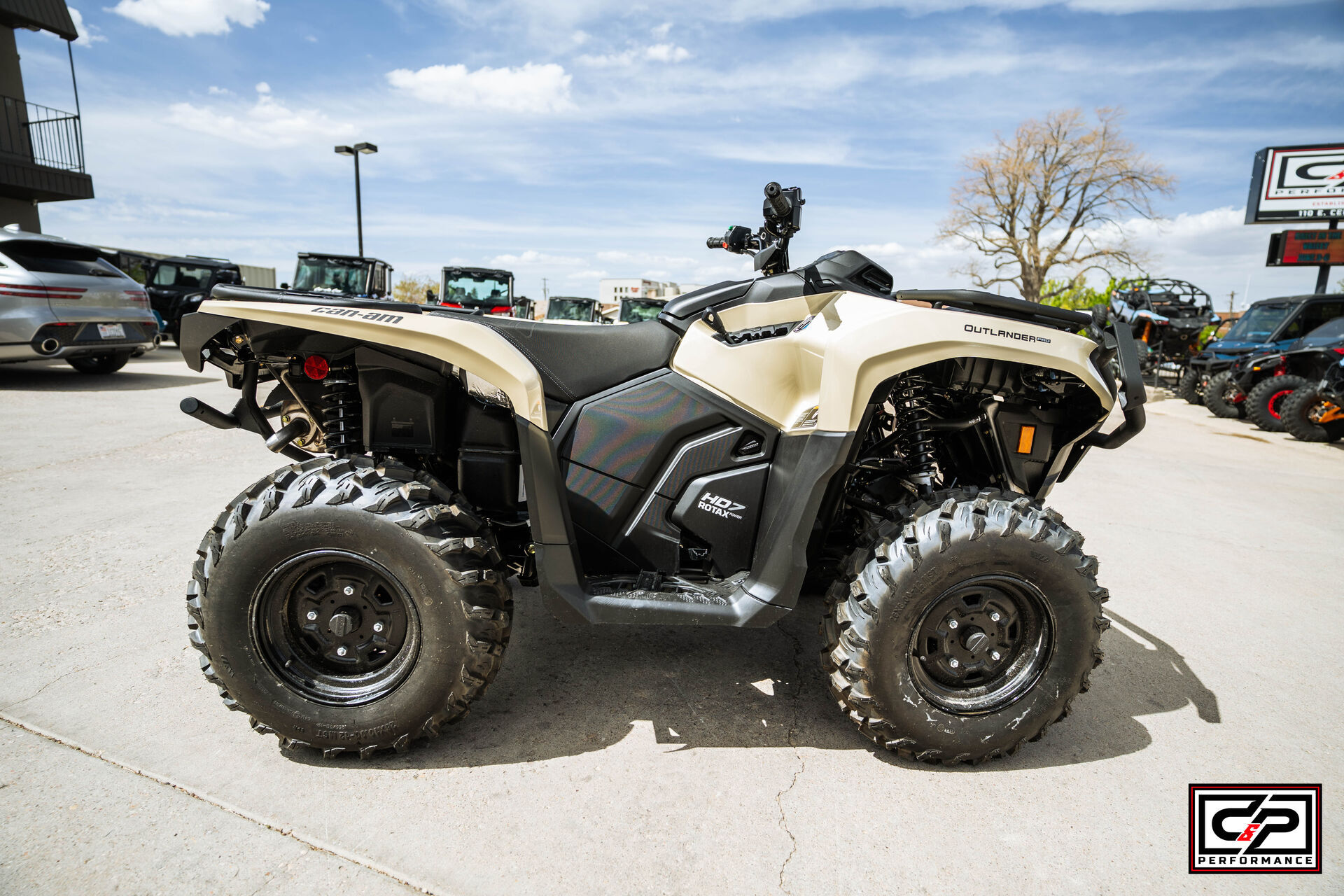 2026 CAN AM ATV OUTL PRO HD7 TN 26 DPS 700 - Image 6