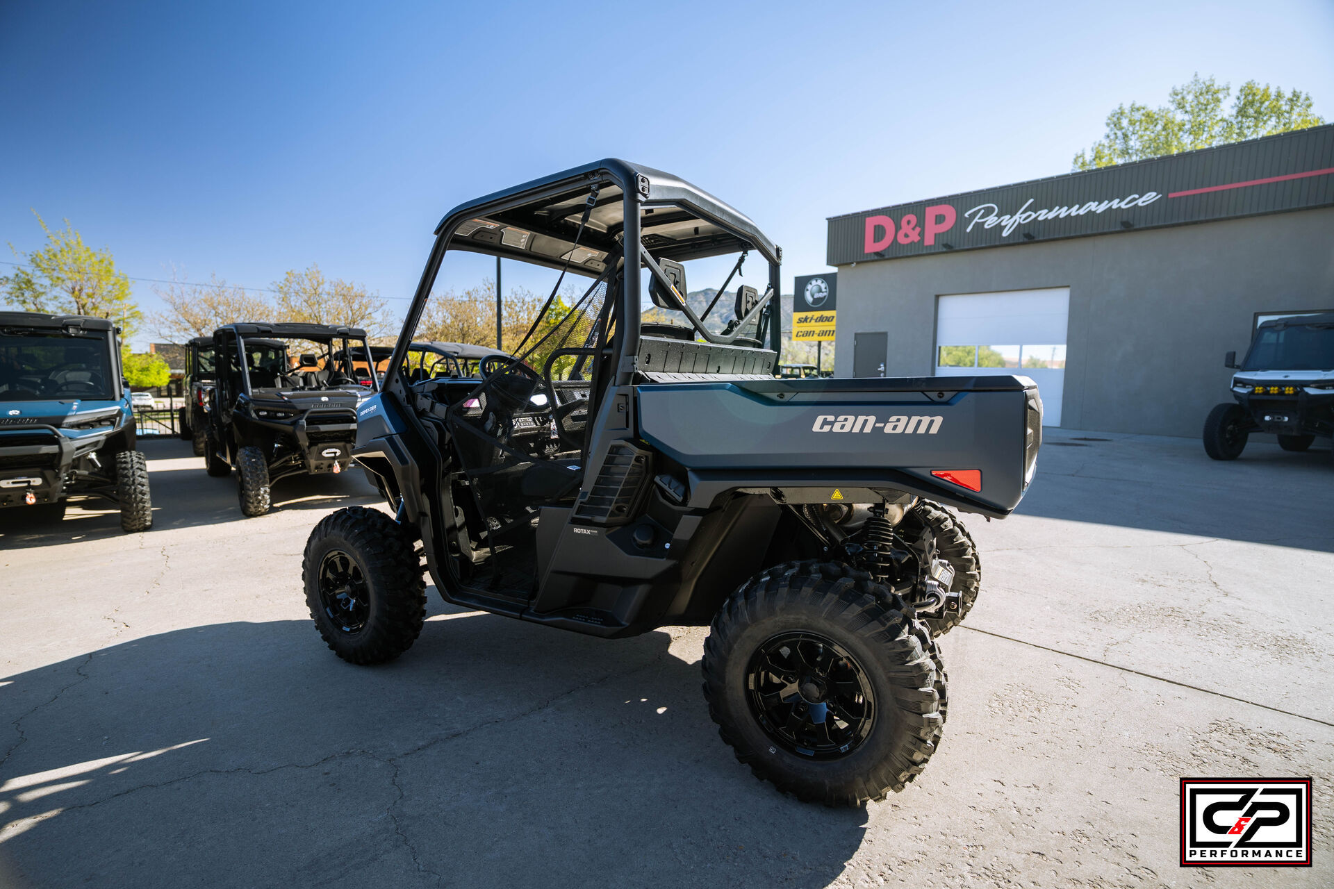 2026 CAN AM SSV DEF XT 65 HD11 BE  W/ 10.25 SCREEN - Image 3