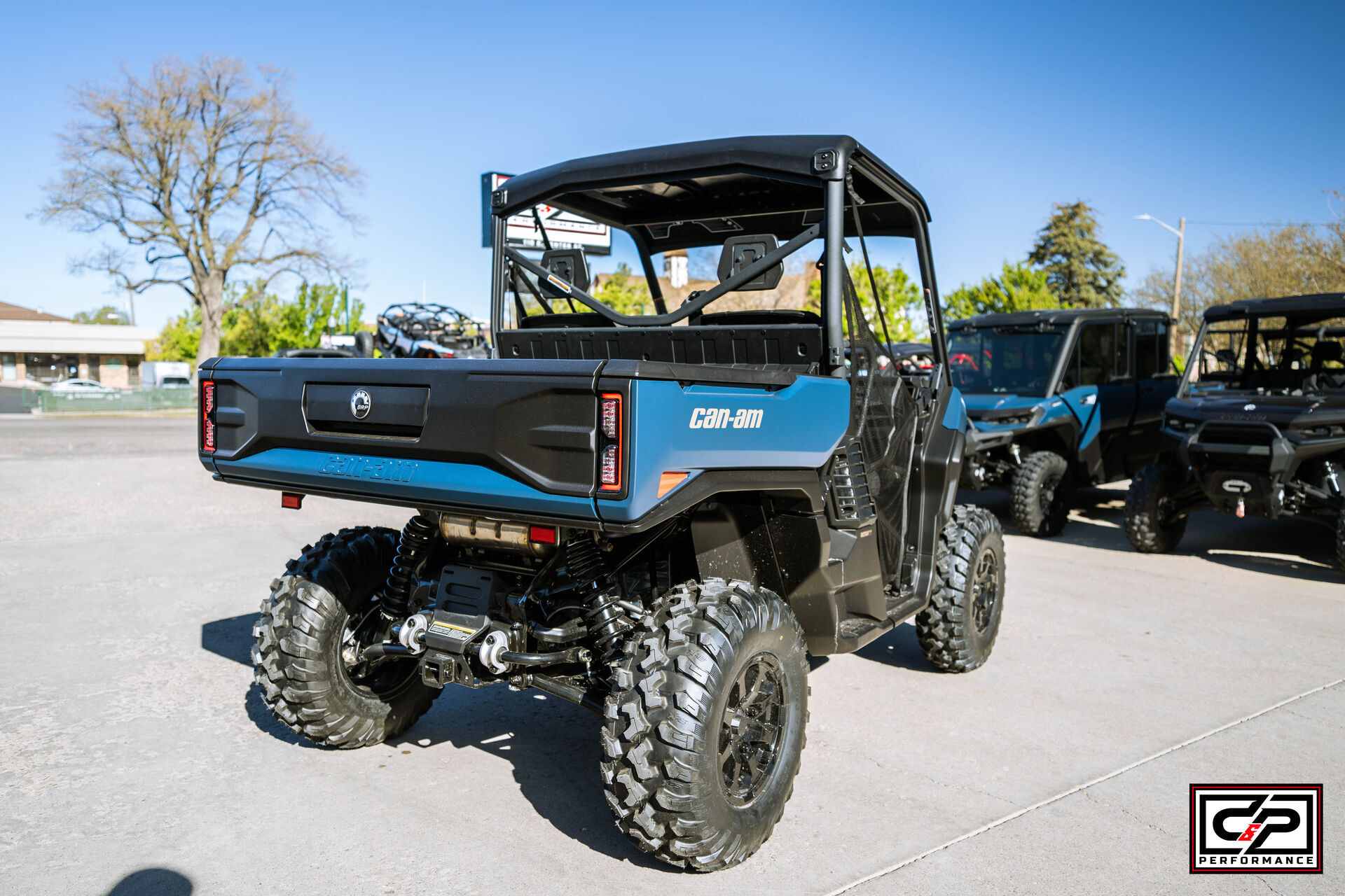 2026 CAN AM SSV DEF XT 65 HD11 BE  W/ 10.25 SCREEN - Image 4