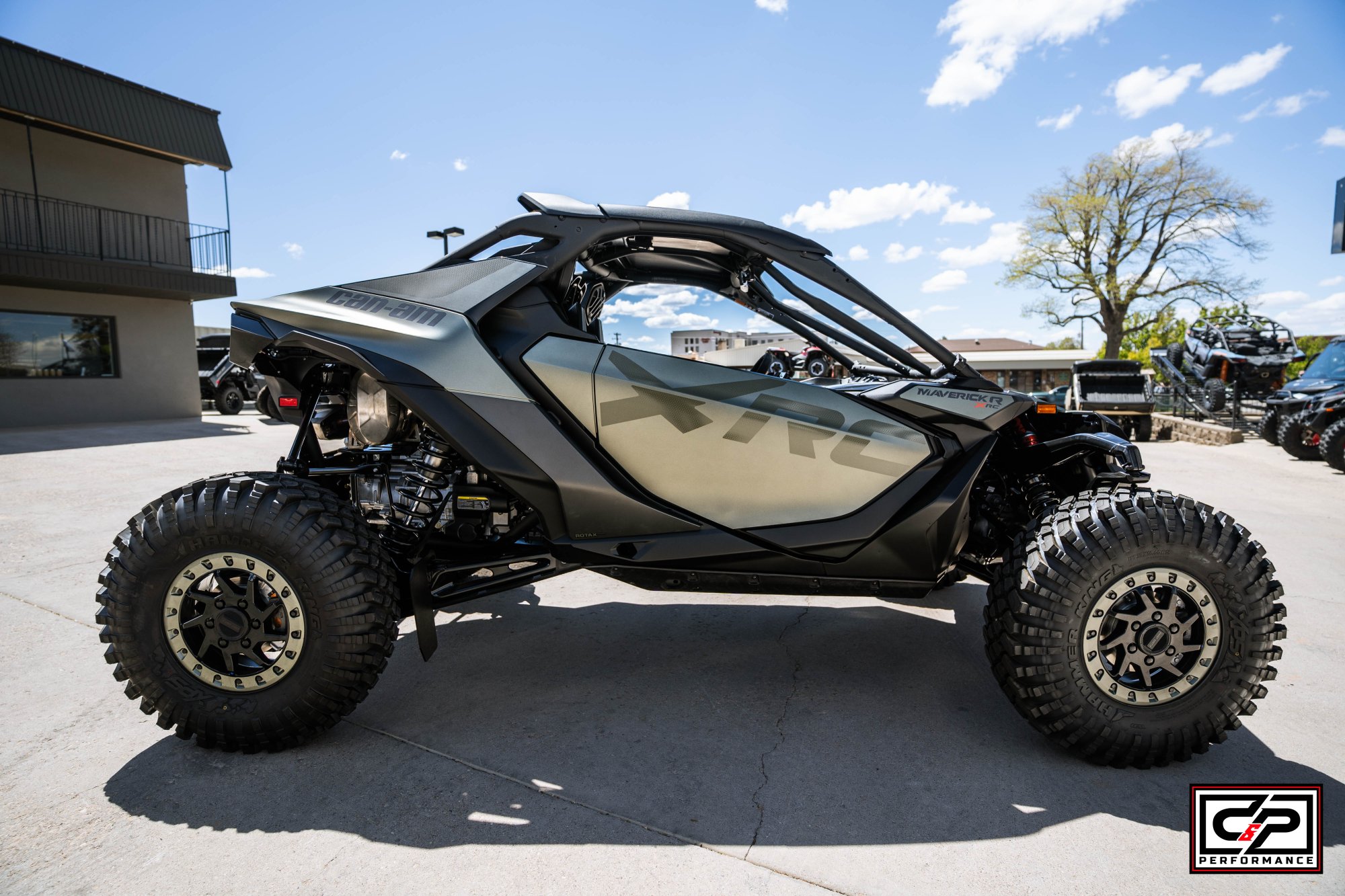 2026 CAN AM SSV MAV R XRC 999T GN HB SAS 26 X rc With SMART-SHOX - Image 6