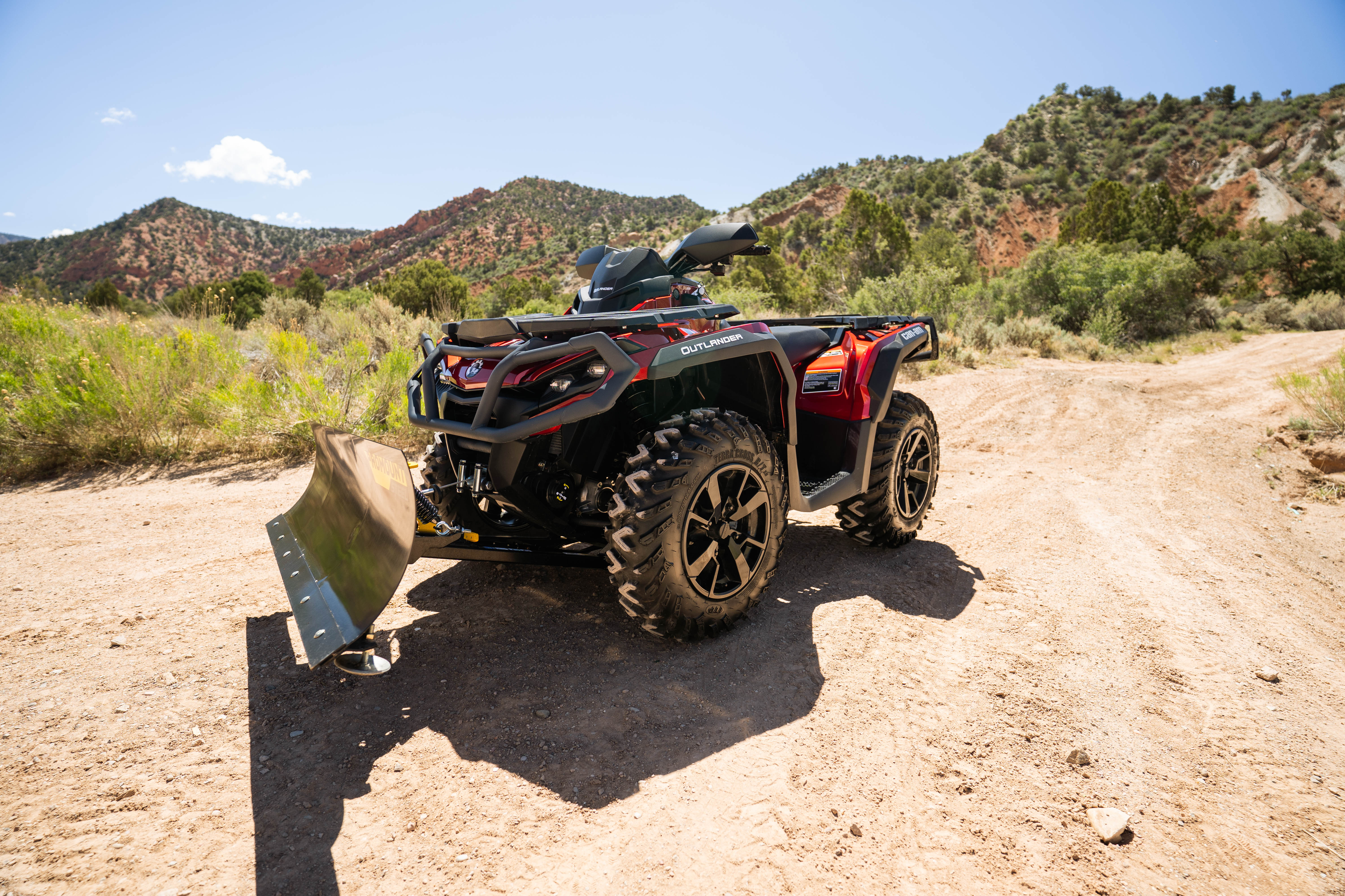 2024 Can-Am Outlander XT 1000R - Image 1