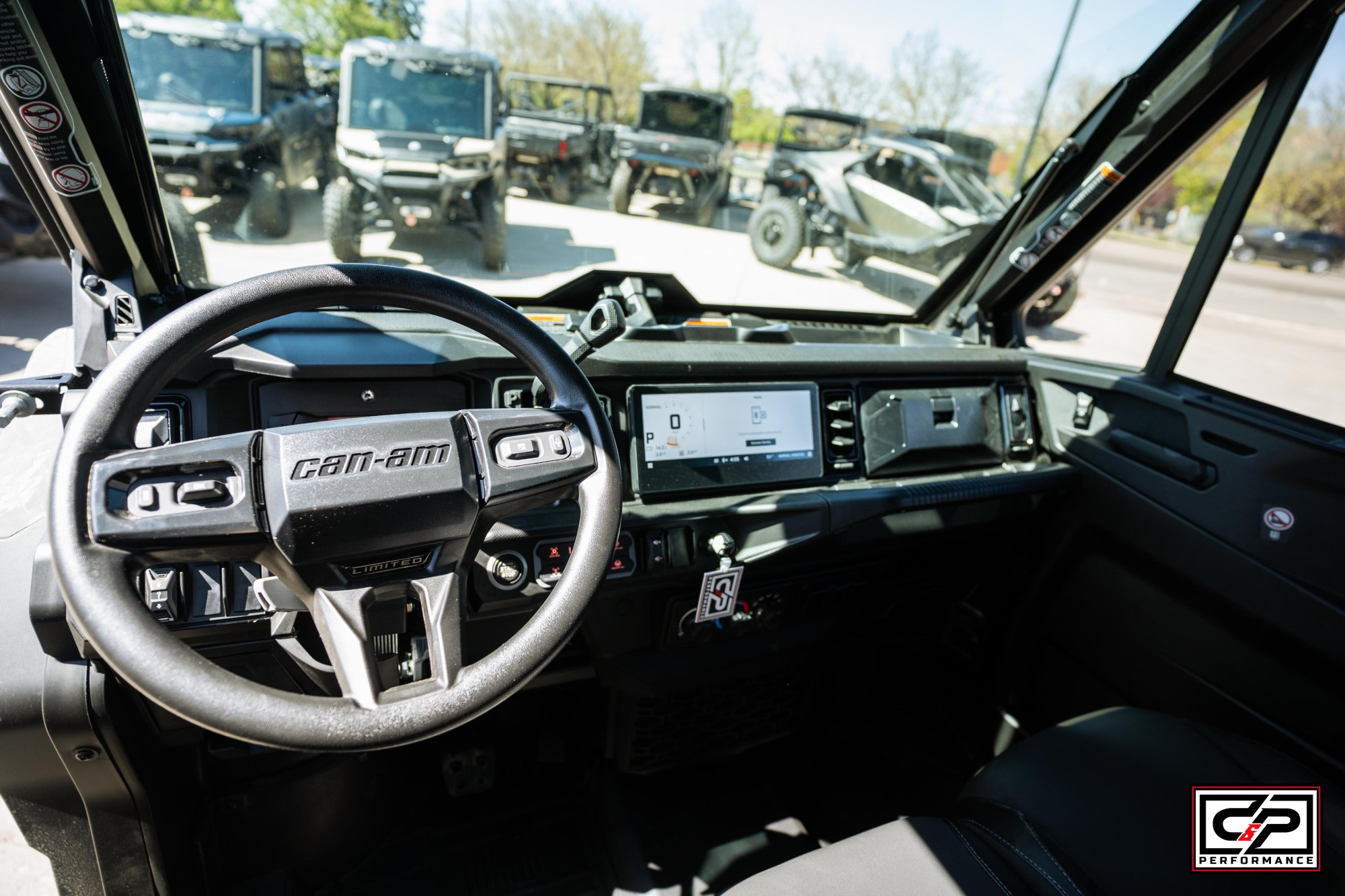 2026 CAN AM SSV DEF LTD 65 HD11 CAMO - Image 12