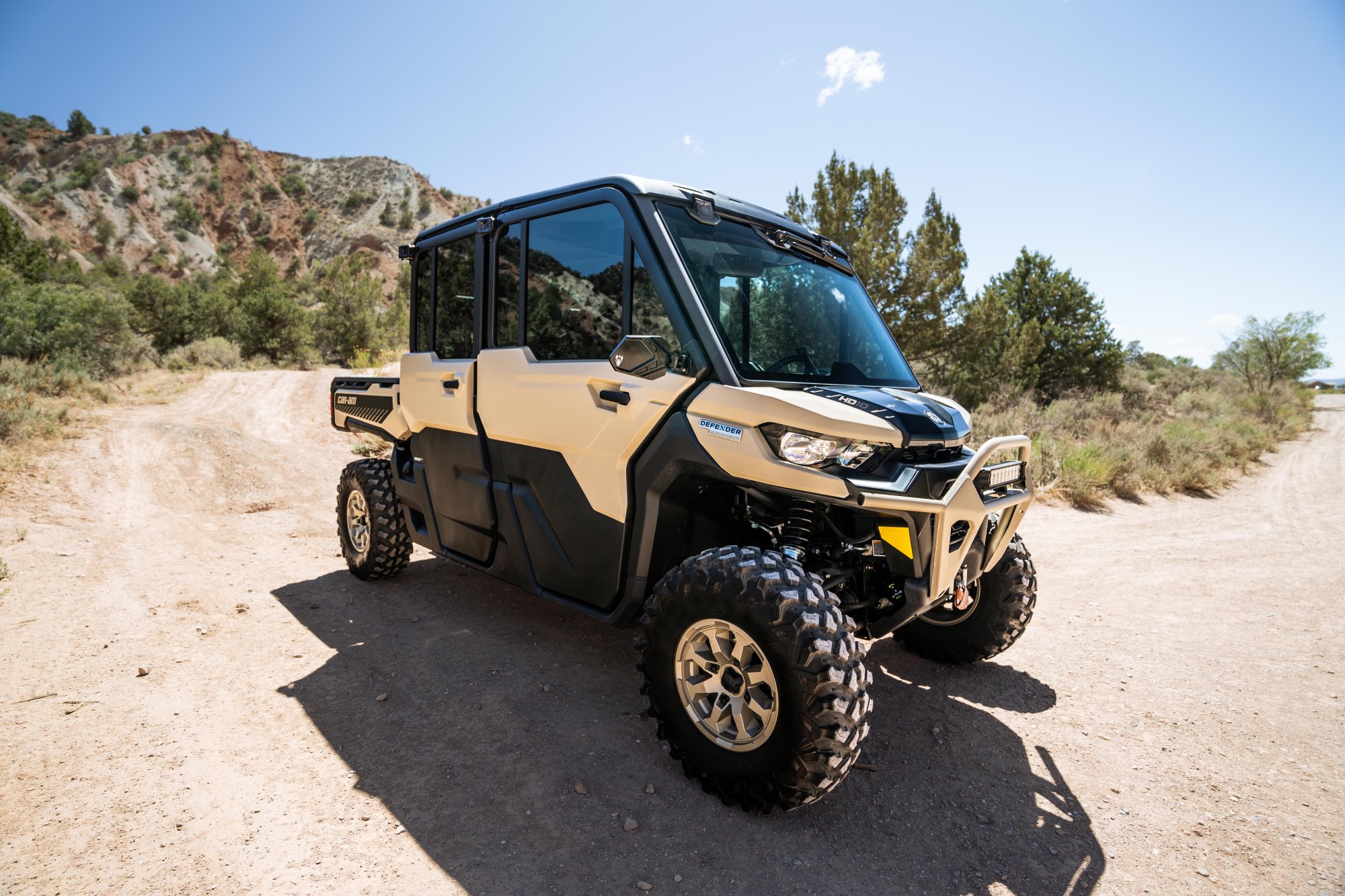 2024 Can-Am Defender MAX Limited HD10 - Image 8
