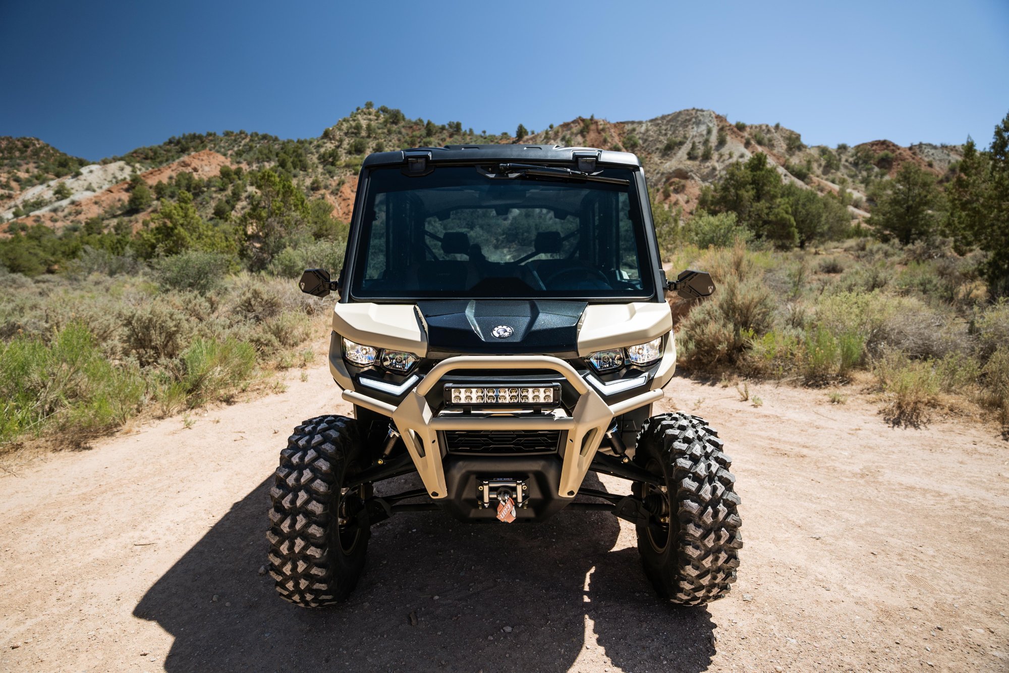 2024 Can-Am Defender MAX Limited HD10 - Image 7