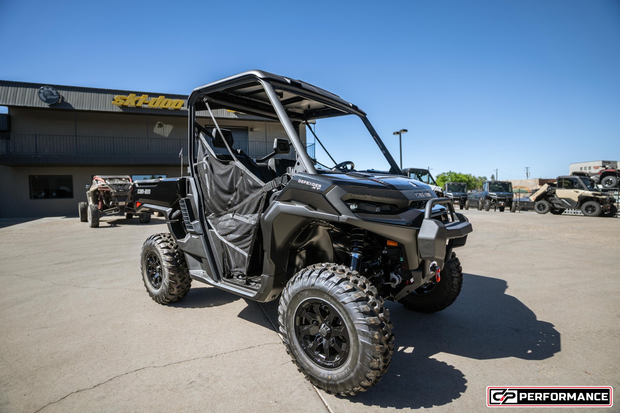 2026 CAN AM SSV DEF XT 65 HD11 BK 26 (NON CAB) - Image 6