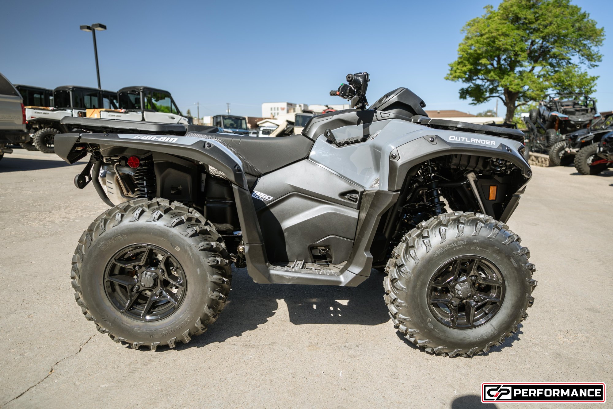 2026 CAN AM ATV OUTL DPS 850 GY - Image 6
