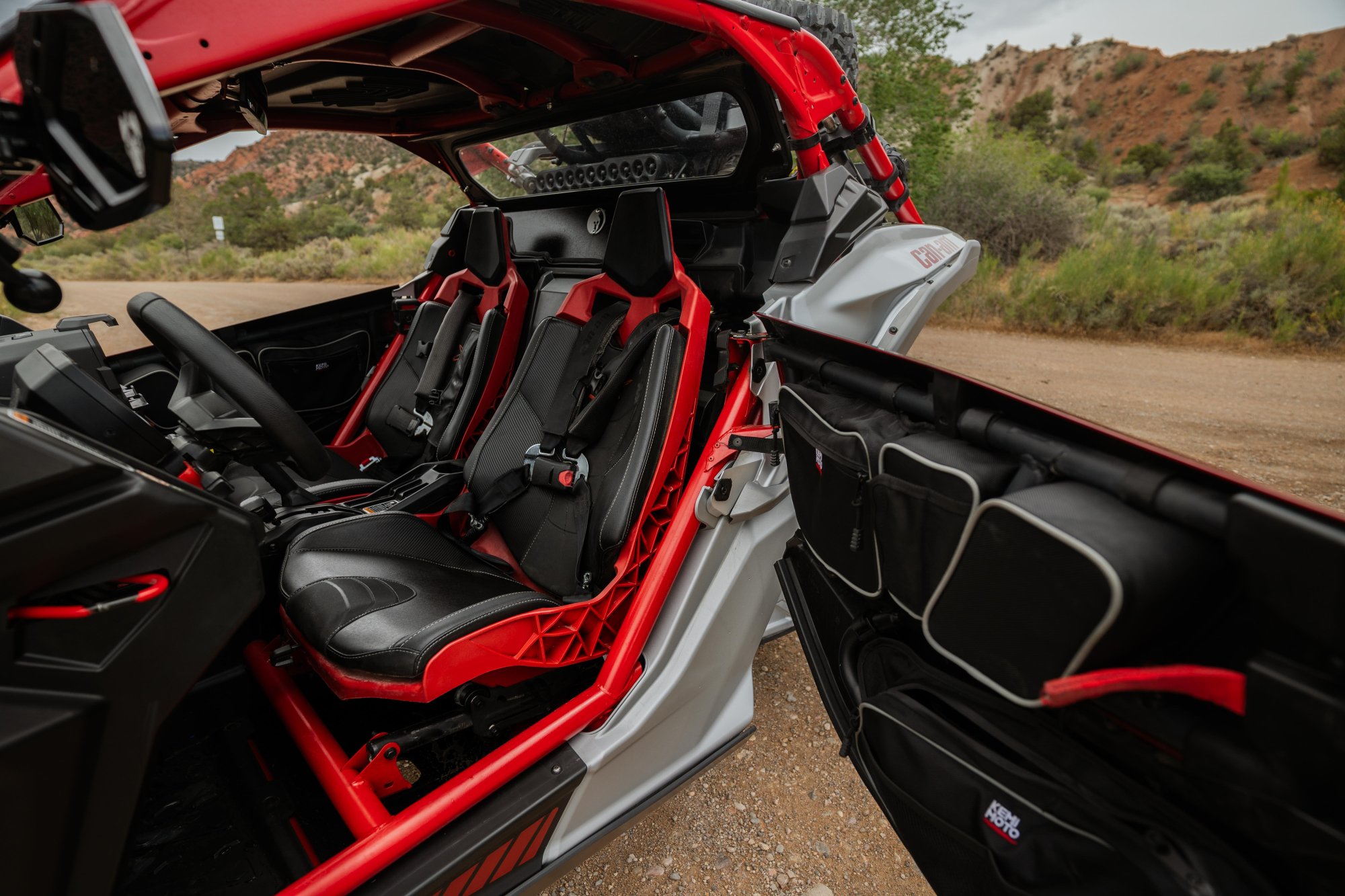 2024 Can-Am X3 XRS Turbo RR  - Image 11