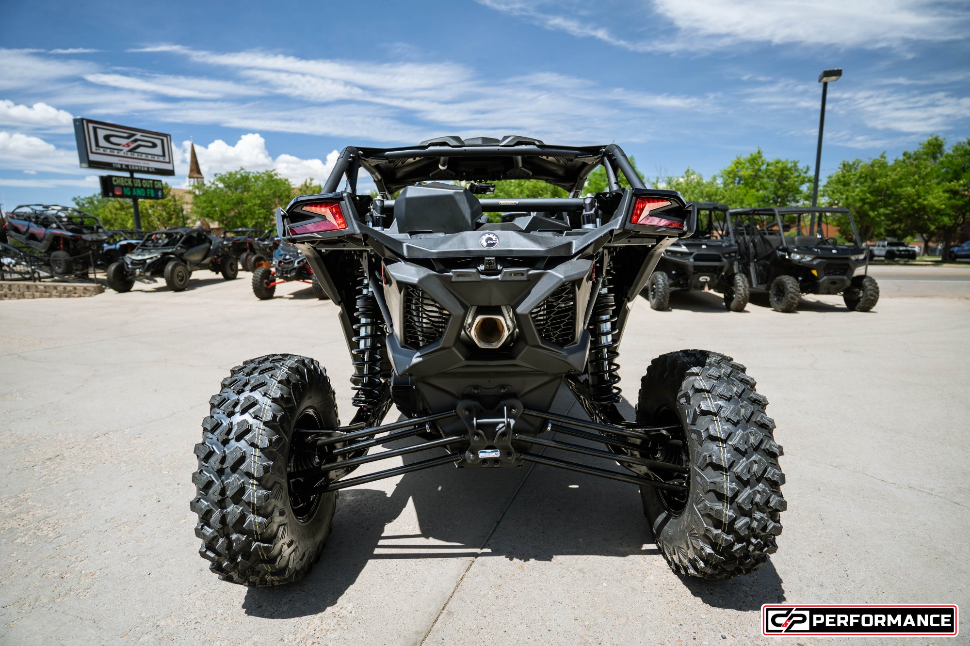 2026 CAN AM SSV MAV XRS 72 TRR BK HB 26 XRS 10.25 - Image 4