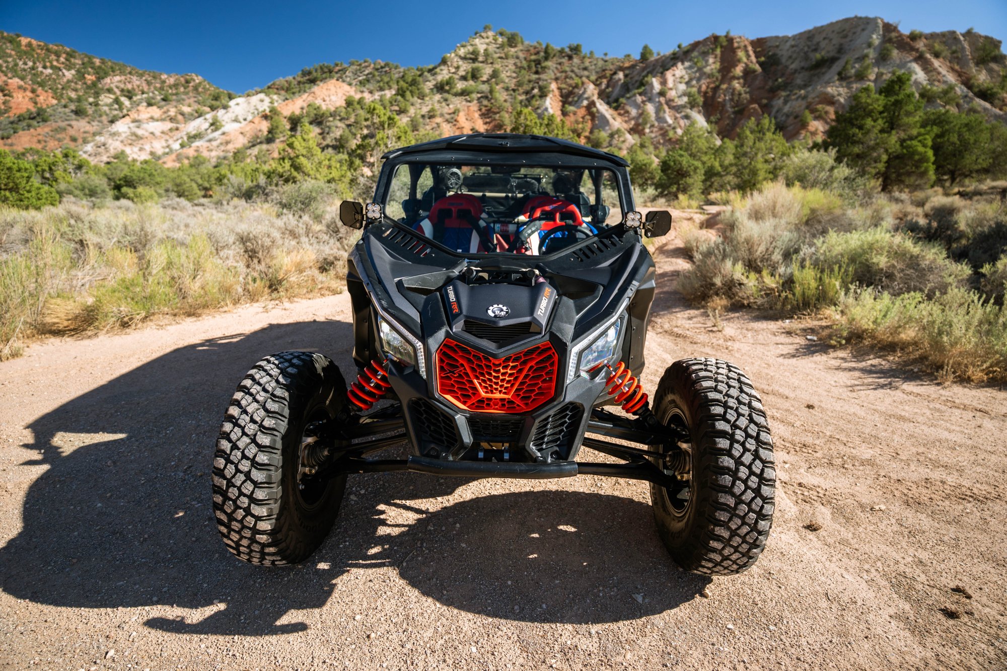 2021 Can-Am X3 MAX XRS Turbo RR Smart Shox  - Image 8