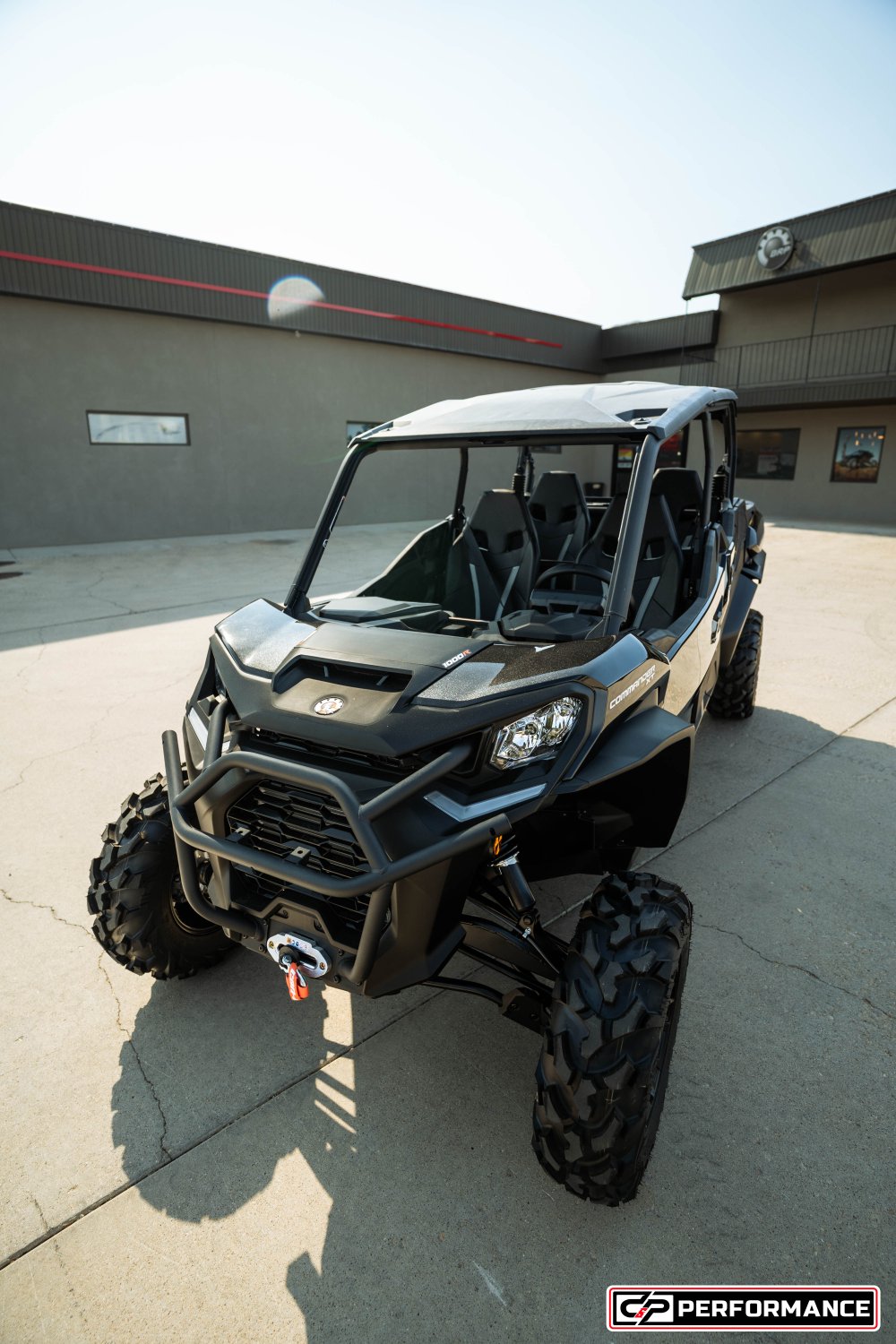 2026 CAN AM SSV COM MAX XT 64 1000R BK 26 - Image 9