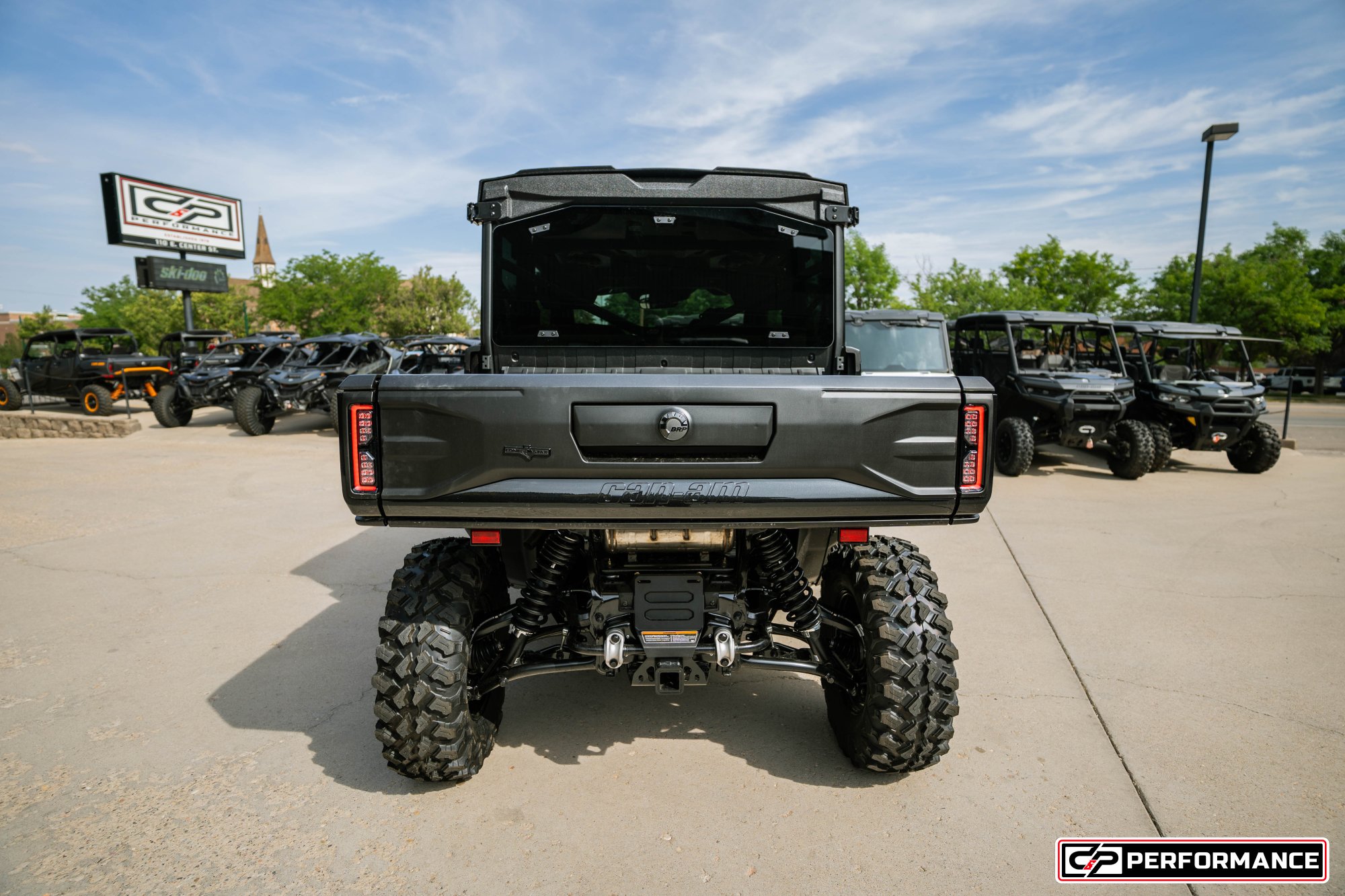 2026 CAN AM SSV DEF MAX TEXCAB 65 HD11 BK HB 26 LONE_STAR_CAB - Image 4