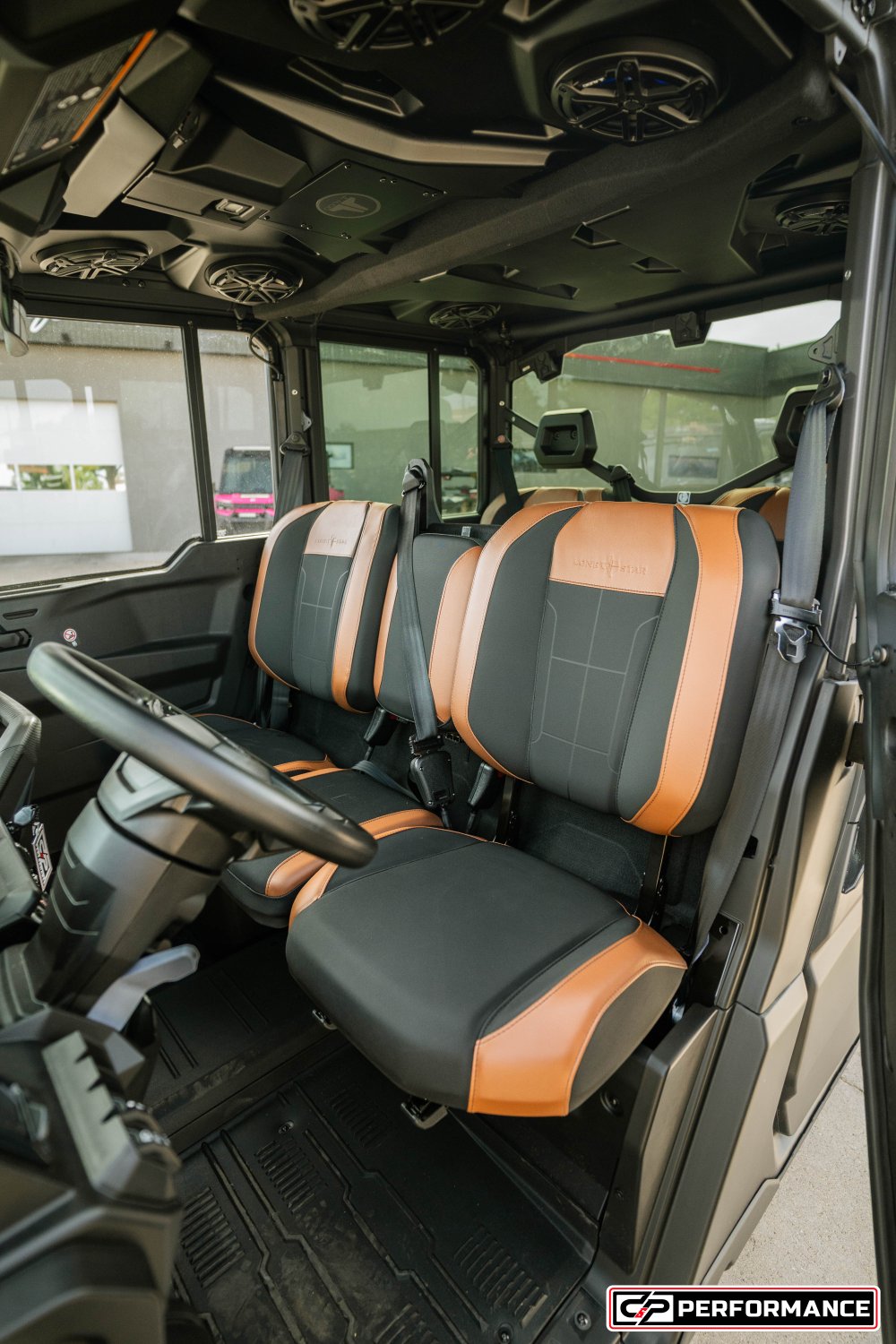 2026 CAN AM SSV DEF MAX TEXCAB 65 HD11 BK HB 26 LONE_STAR_CAB - Image 12