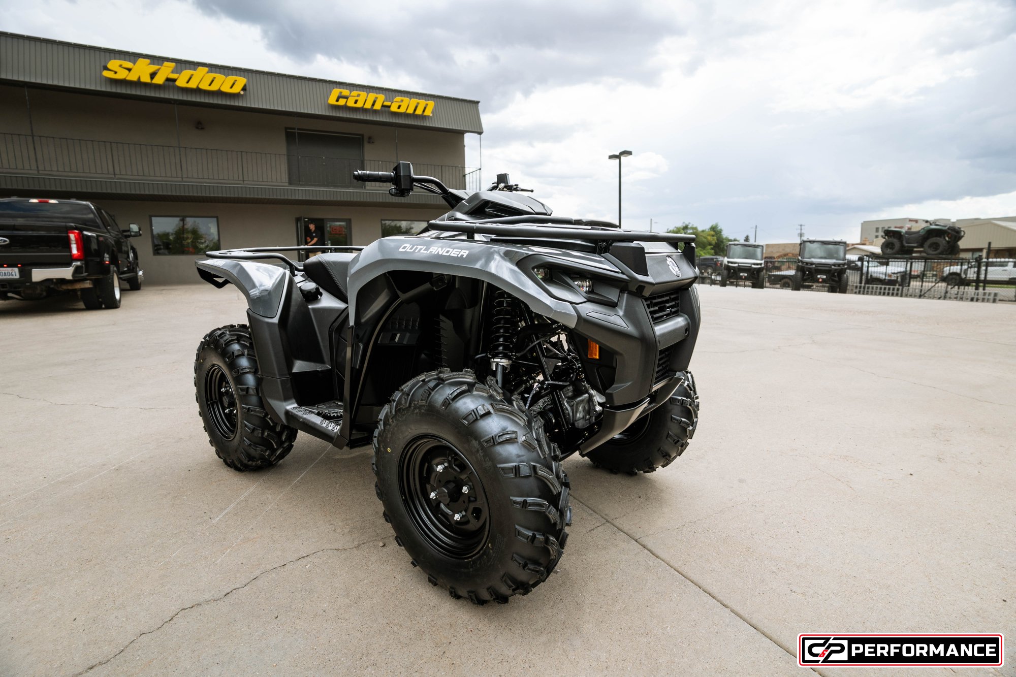 2026 CAN AM ATV OUTL DPS 500 GY 26 - Image 7